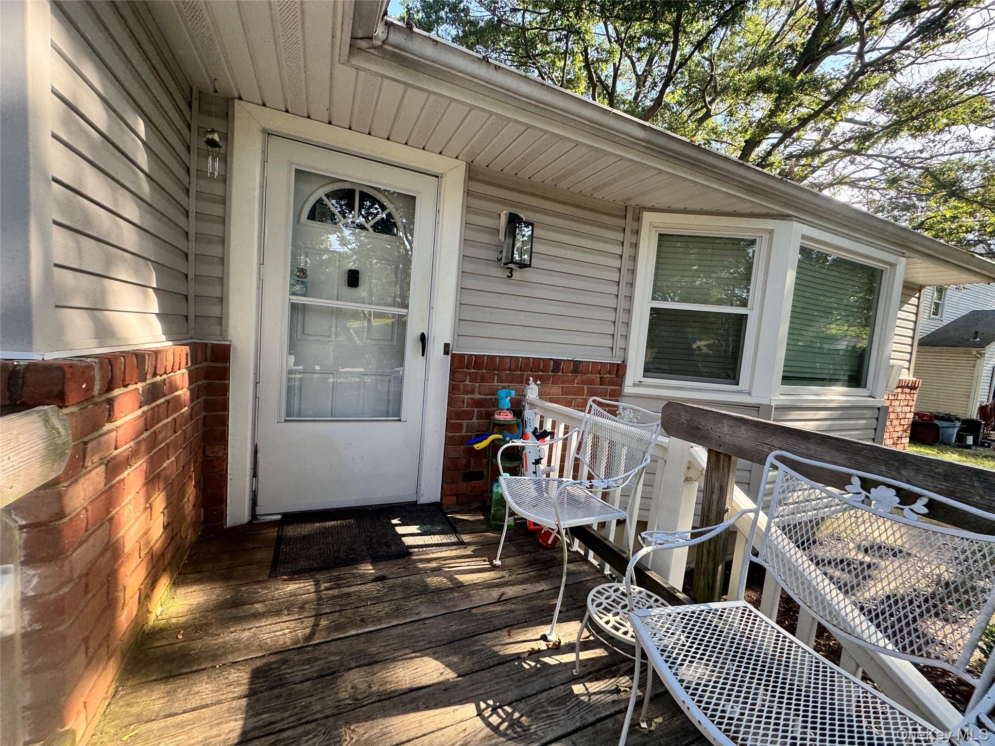 Single Family Somerset  Suffolk County, NY 11733, MLS-928867-3