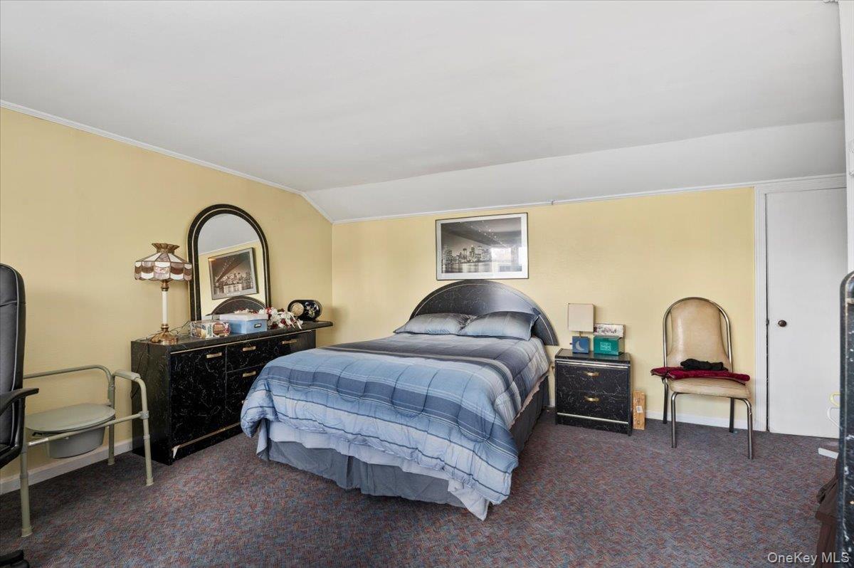 Single Family Bradford  Nassau County, NY 11714, MLS-928874-13