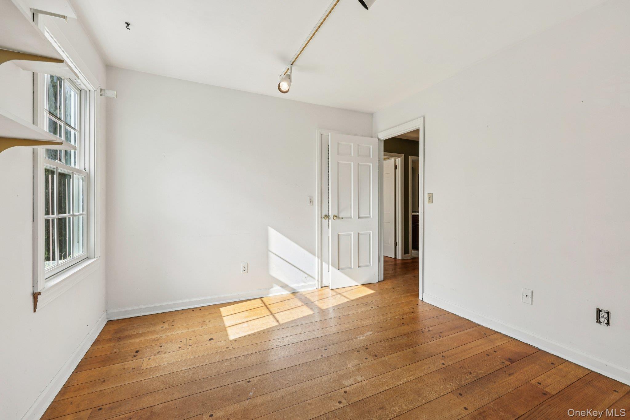 Single Family Grant  Rockland County, NY 10920, MLS-928901-16