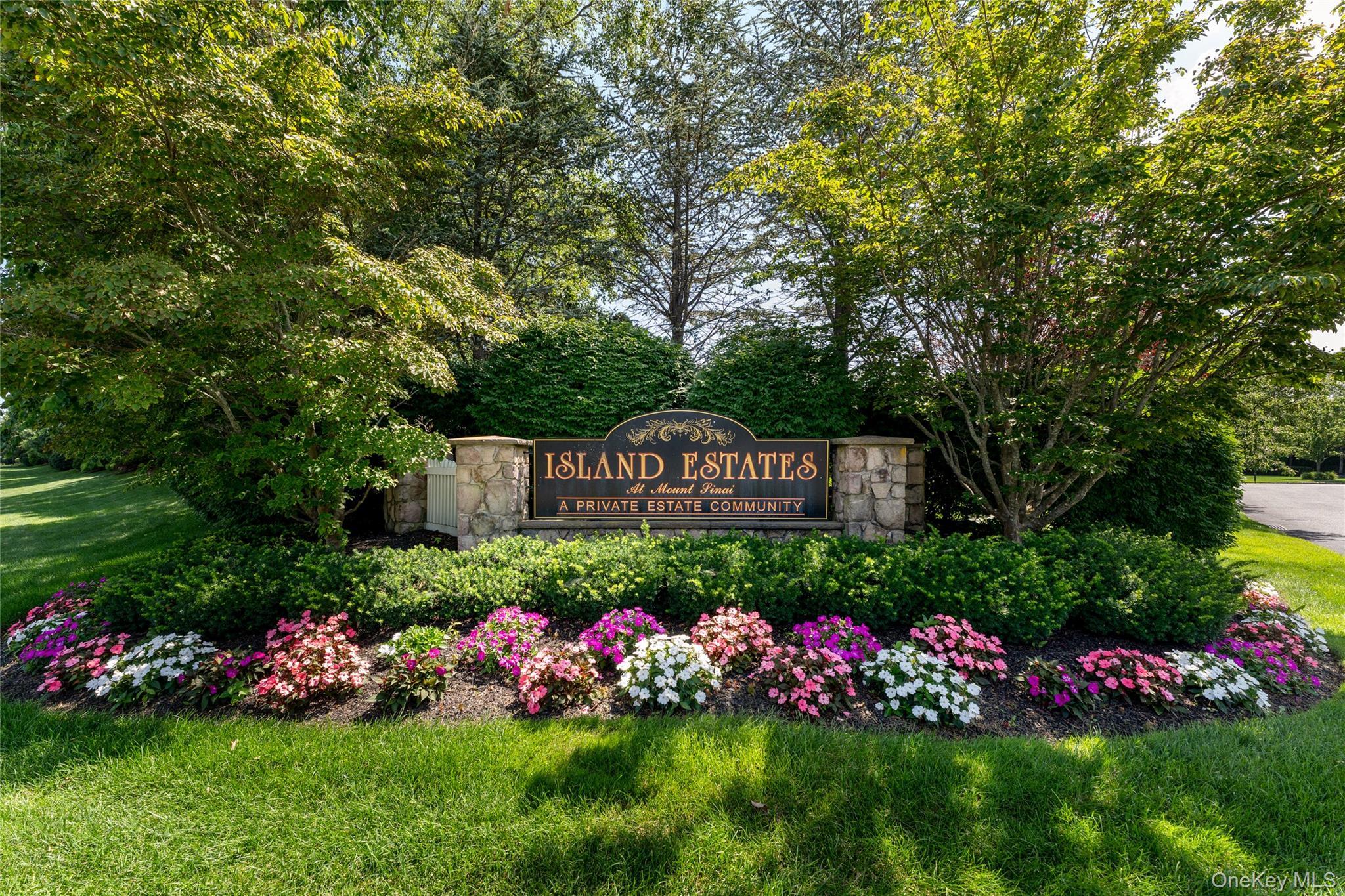 Single Family Island  Suffolk County, NY 11766, MLS-928904-4