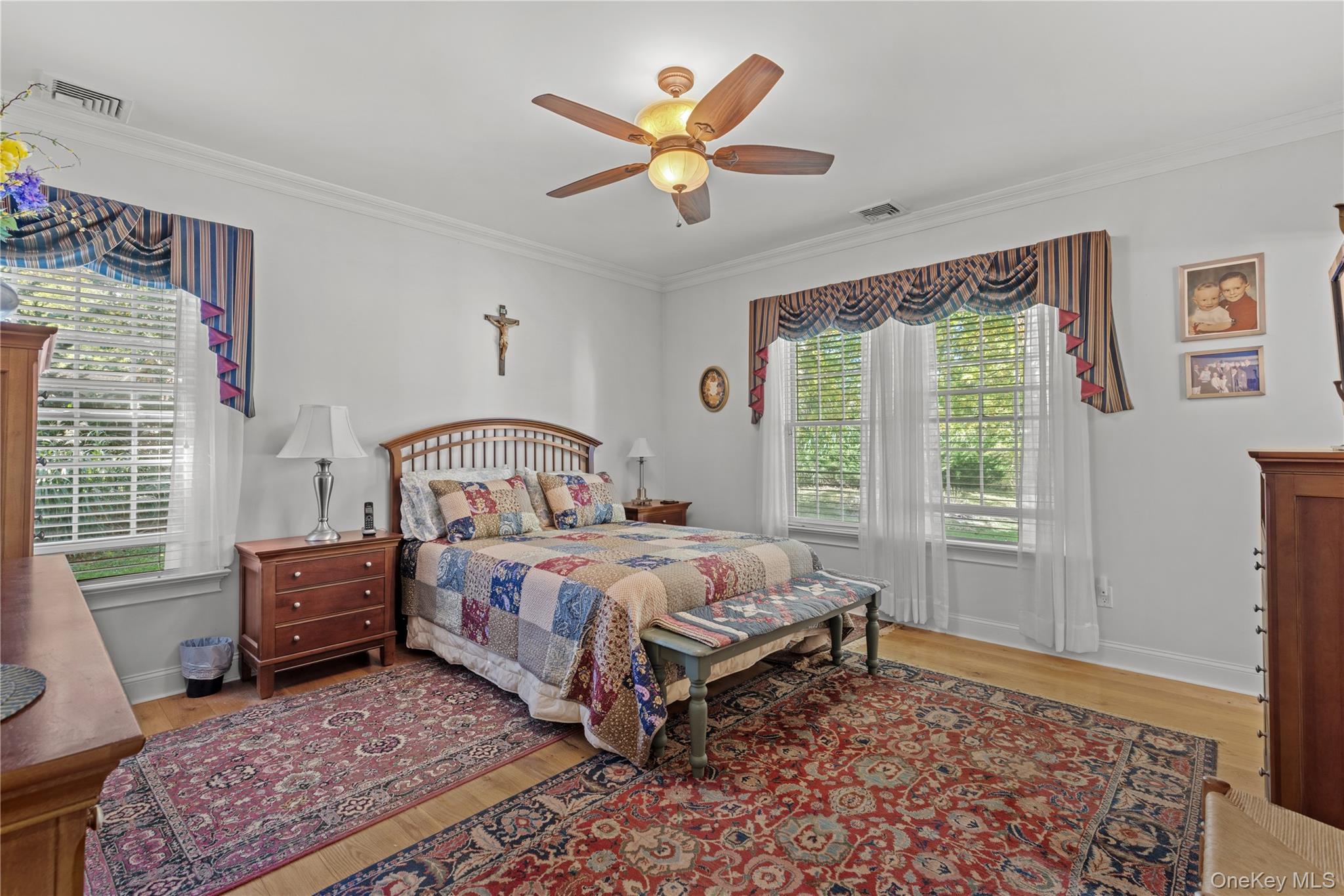 Single Family Peconic Bay  Suffolk County, NY 11901, MLS-928908-12