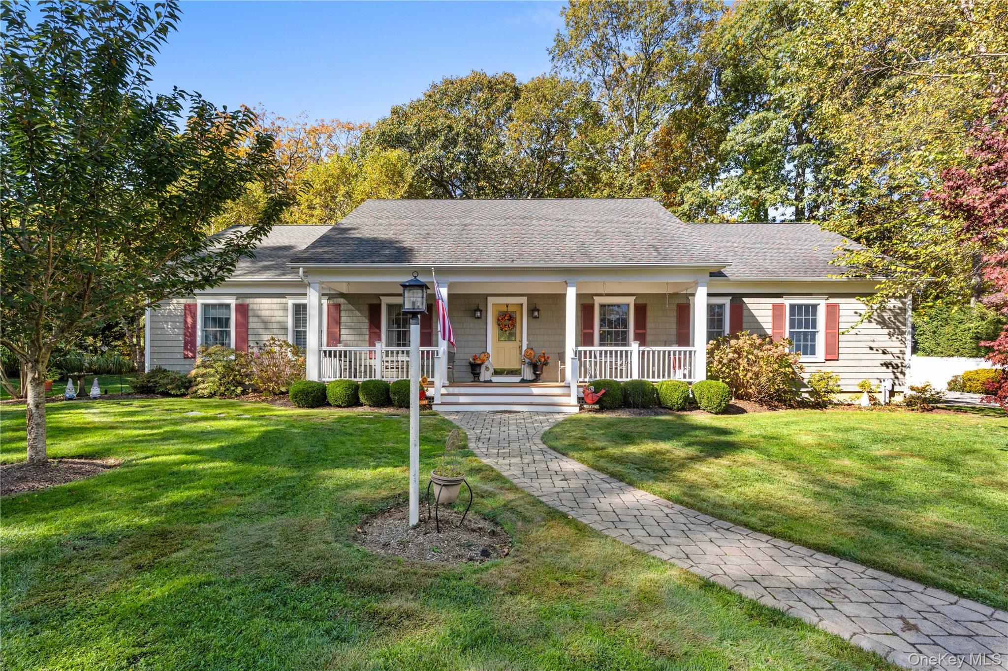 Single Family Peconic Bay  Suffolk County, NY 11901, MLS-928908-2