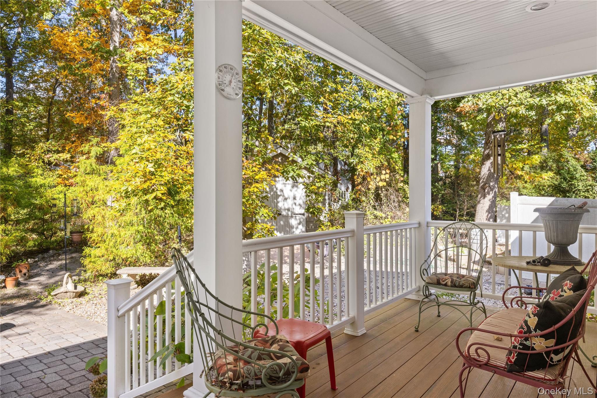 Single Family Peconic Bay  Suffolk County, NY 11901, MLS-928908-27