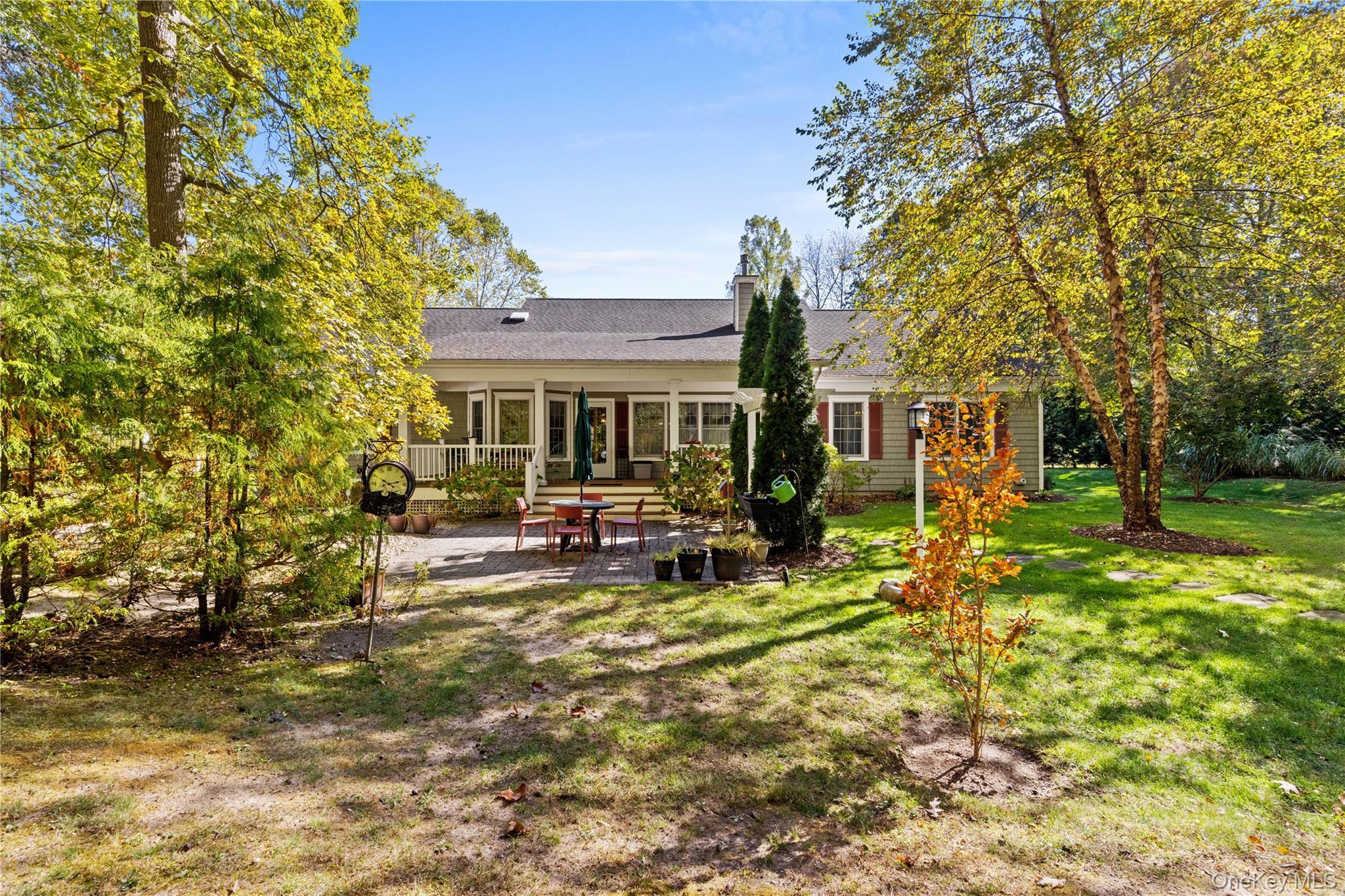 Single Family Peconic Bay  Suffolk County, NY 11901, MLS-928908-30