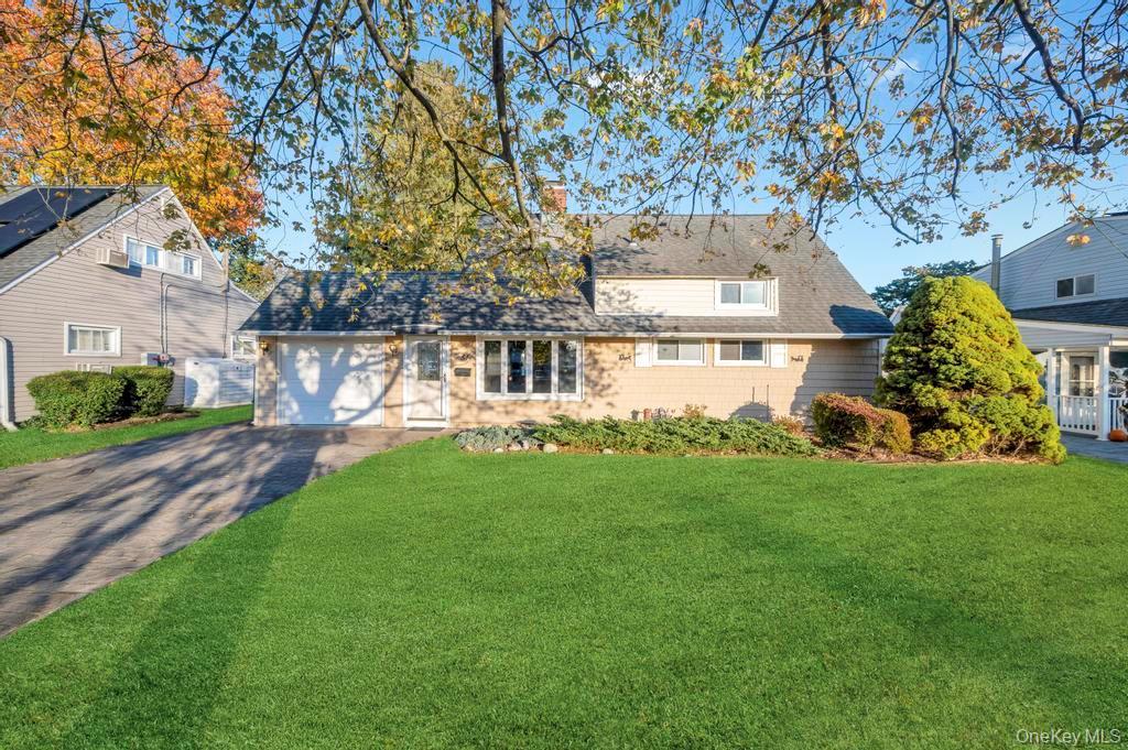 Single Family Fireplace  Nassau County, NY 11801, MLS-928920-4