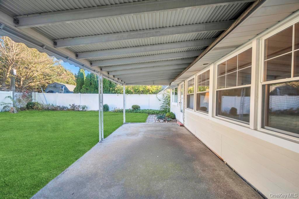 Single Family Fireplace  Nassau County, NY 11801, MLS-928920-7