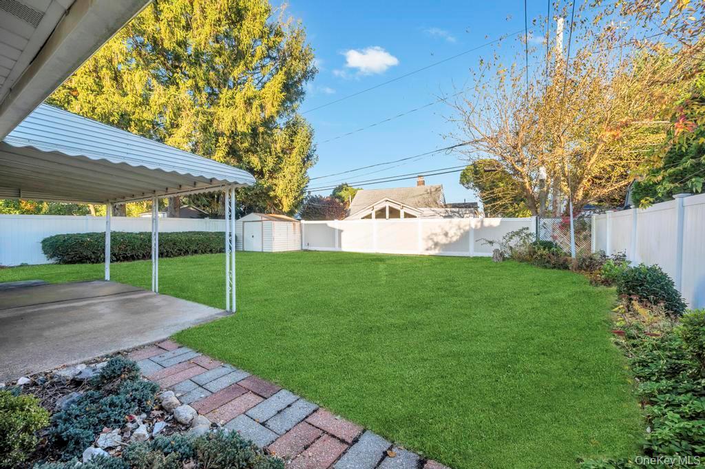 Single Family Fireplace  Nassau County, NY 11801, MLS-928920-9