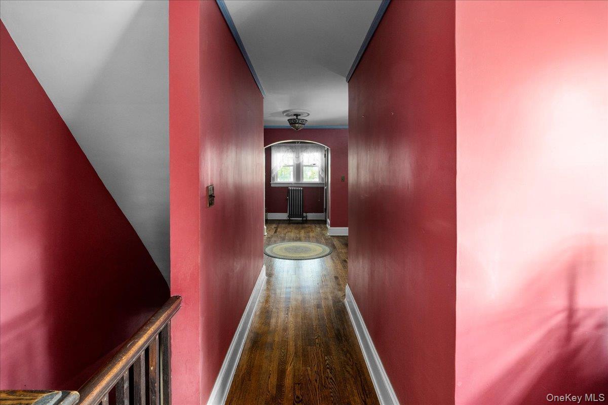 Single Family Mineola Nassau County, NY 11501, MLS-928924-28