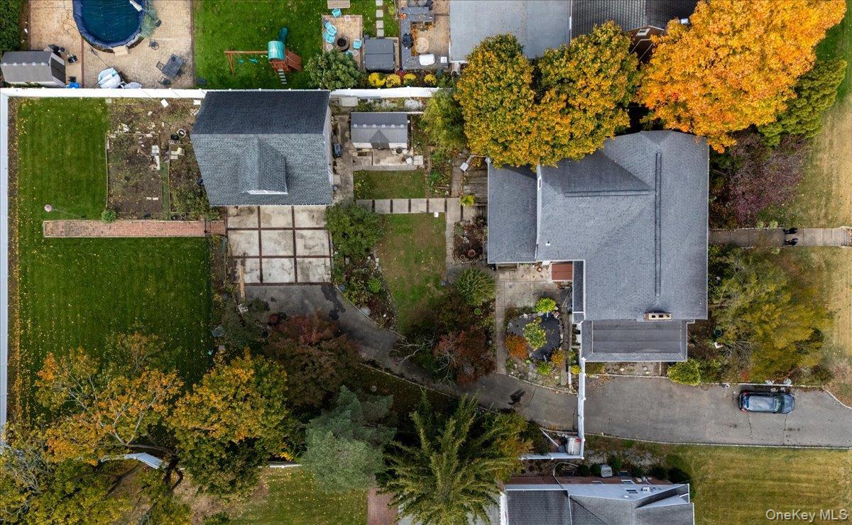 Single Family Mineola Nassau County, NY 11501, MLS-928924-43