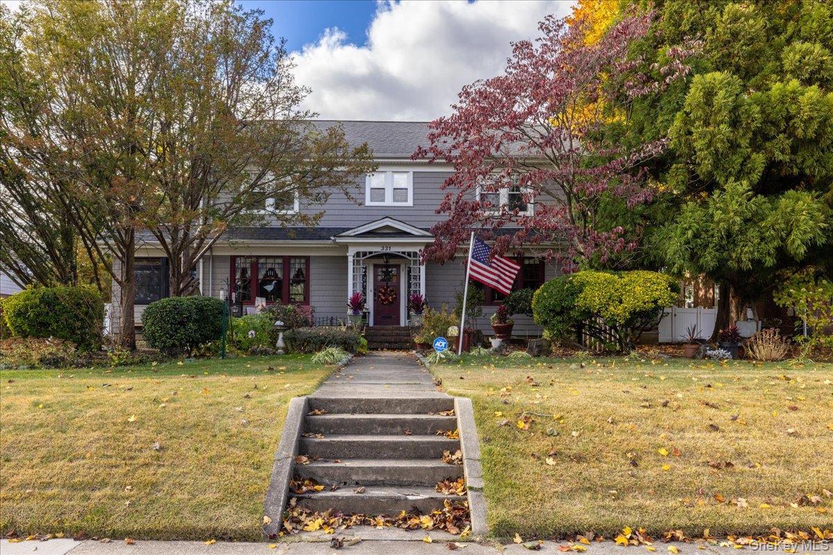 Single Family Mineola Nassau County, NY 11501, MLS-928924-7