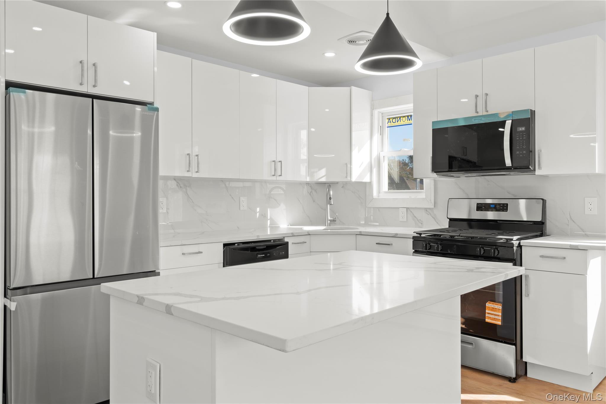 Single Family 147th Queens, NY 11422, MLS-928926-17