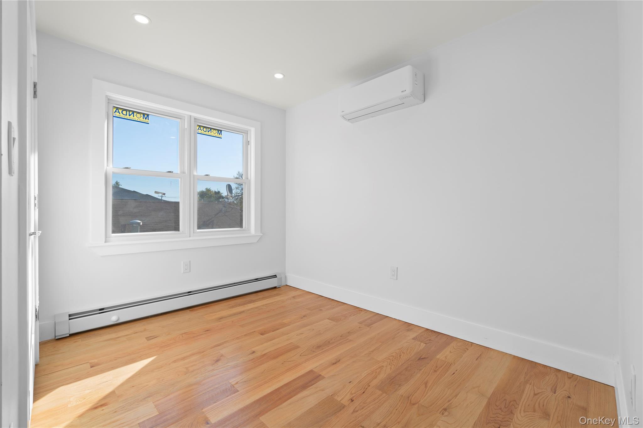 Single Family 147th Queens, NY 11422, MLS-928926-21