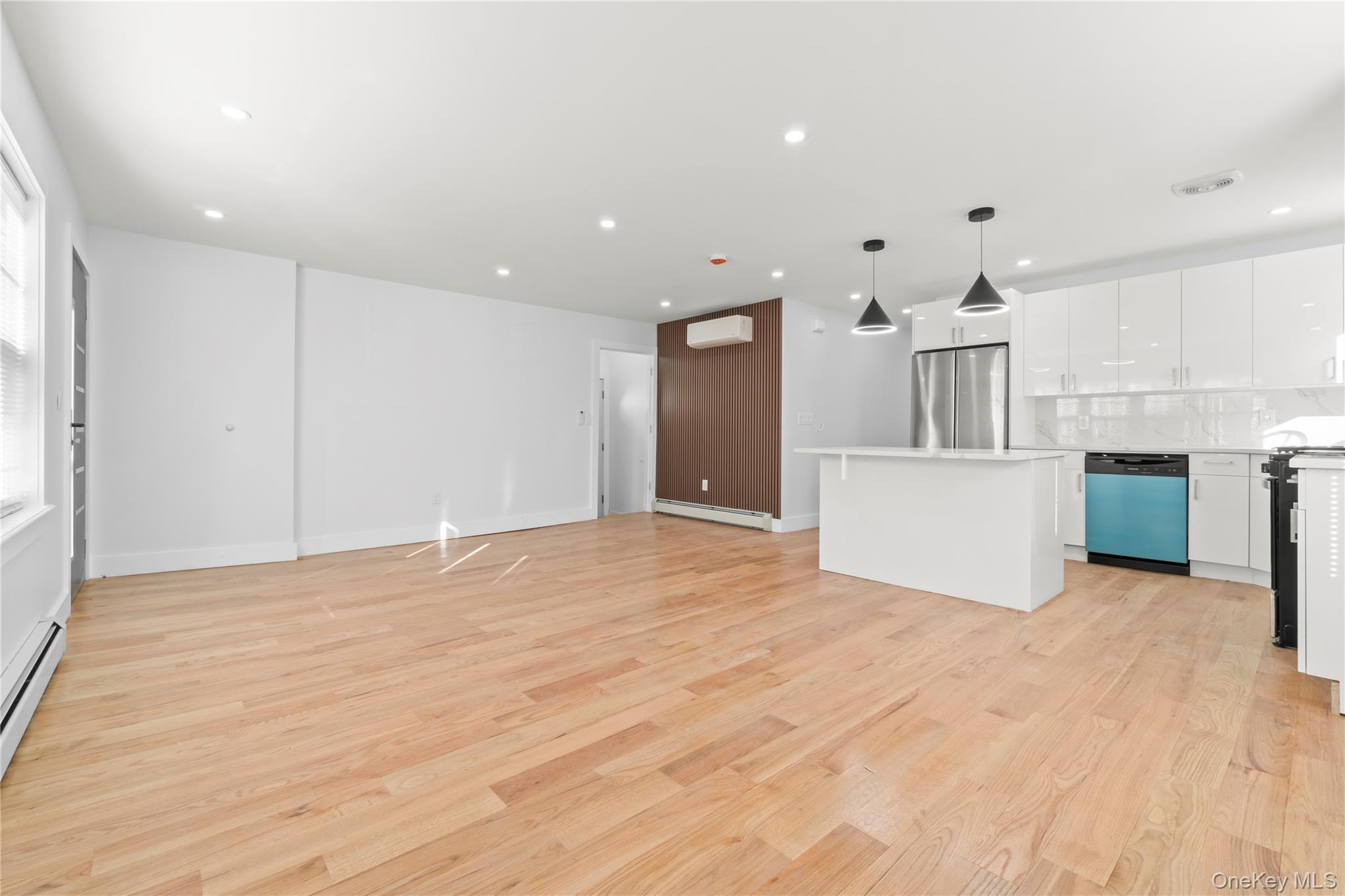 Single Family 147th Queens, NY 11422, MLS-928926-5