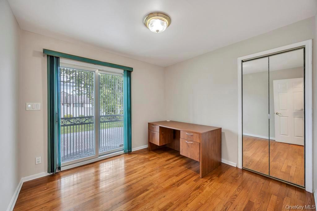 Single Family Andover  Nassau County, NY 11801, MLS-928928-12