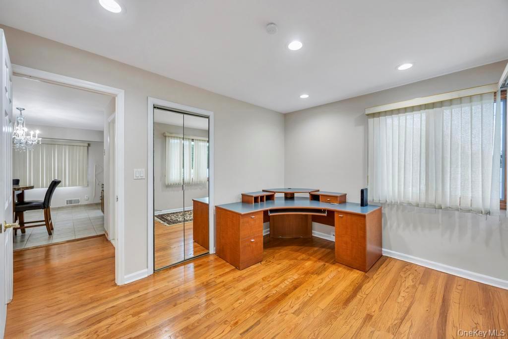 Single Family Andover  Nassau County, NY 11801, MLS-928928-7