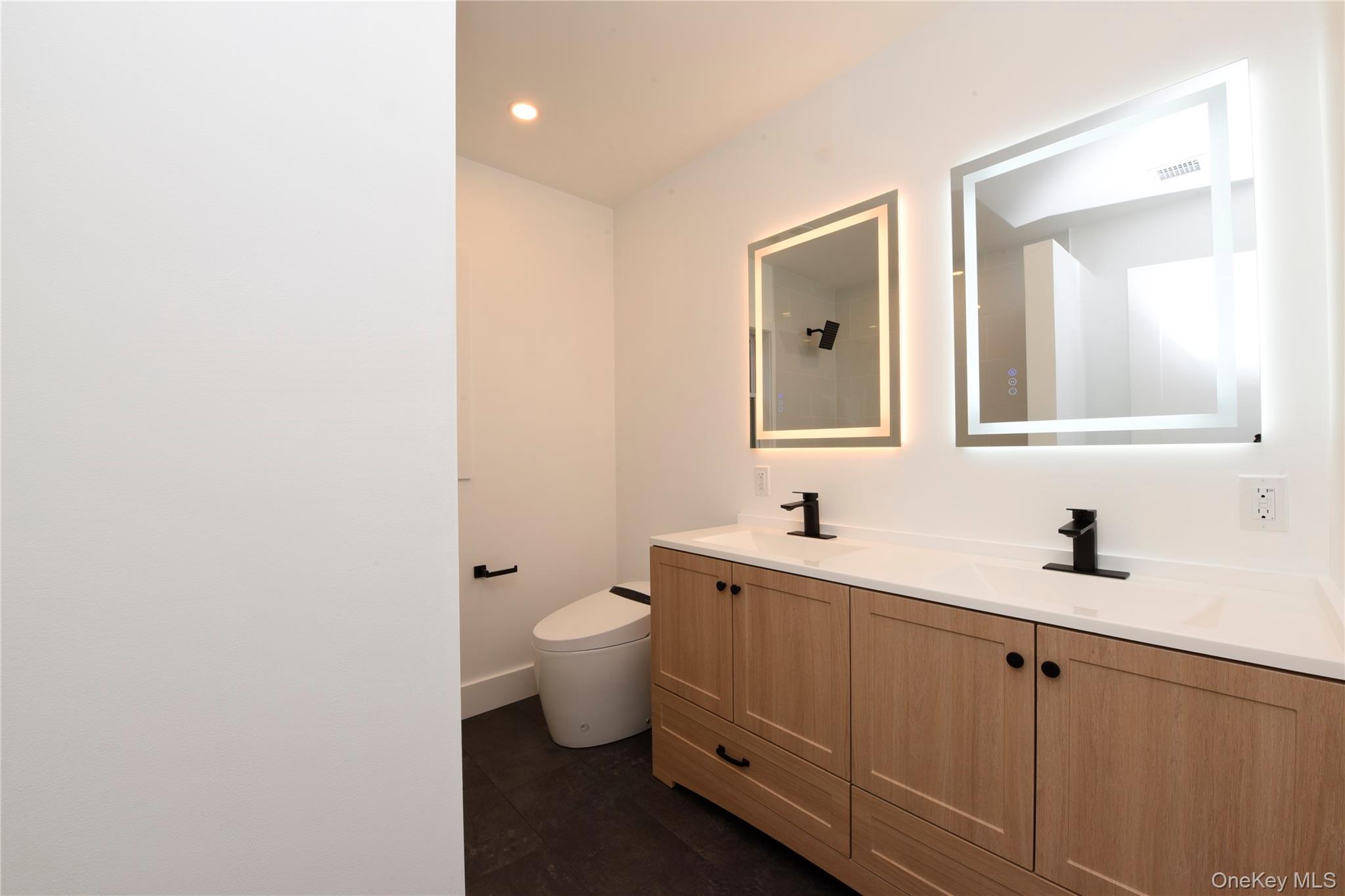 Single Family Pardam Knoll  Suffolk County, NY 11764, MLS-928930-13