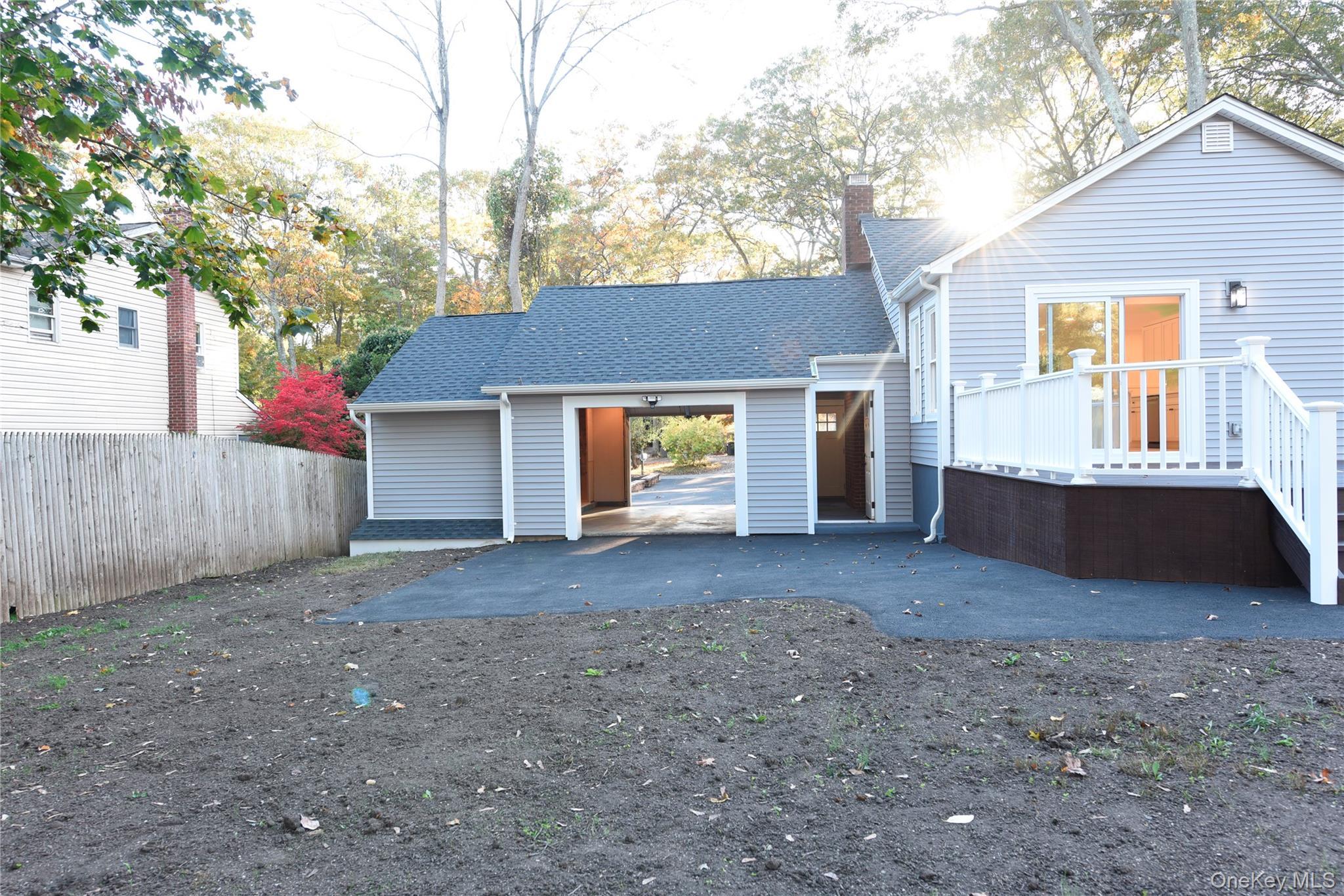 Single Family Pardam Knoll  Suffolk County, NY 11764, MLS-928930-16