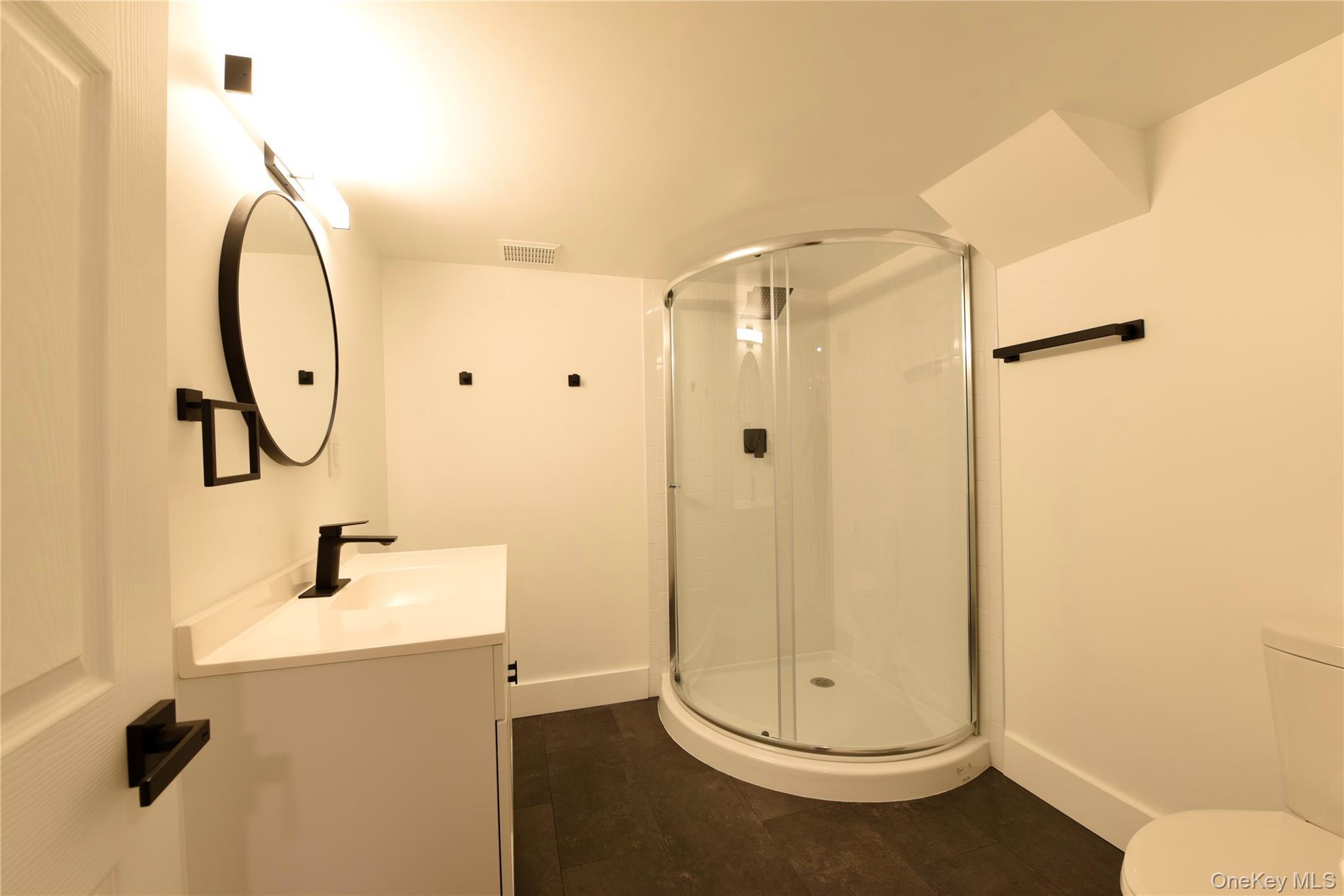 Single Family Pardam Knoll  Suffolk County, NY 11764, MLS-928930-25