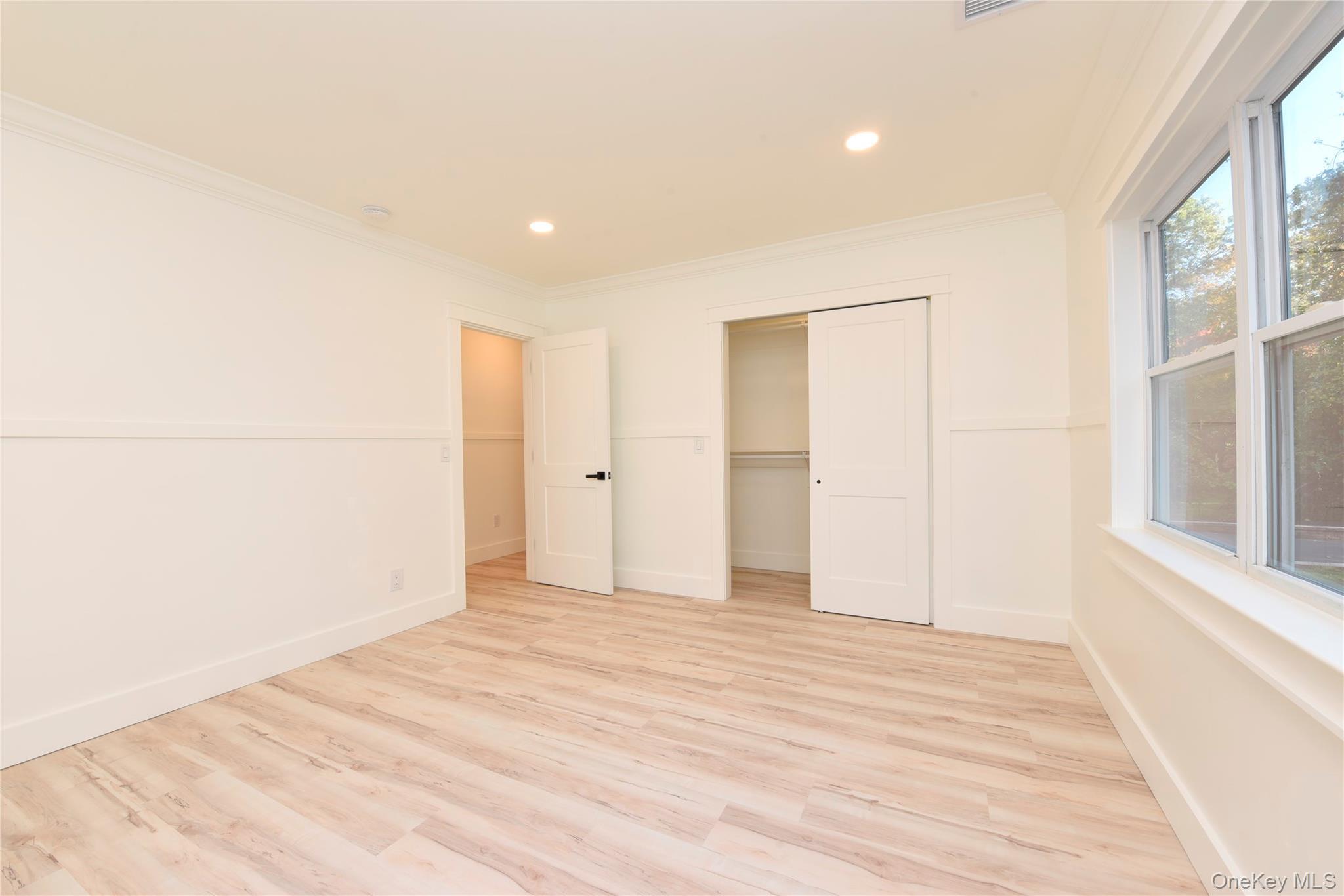 Single Family Pardam Knoll  Suffolk County, NY 11764, MLS-928930-6