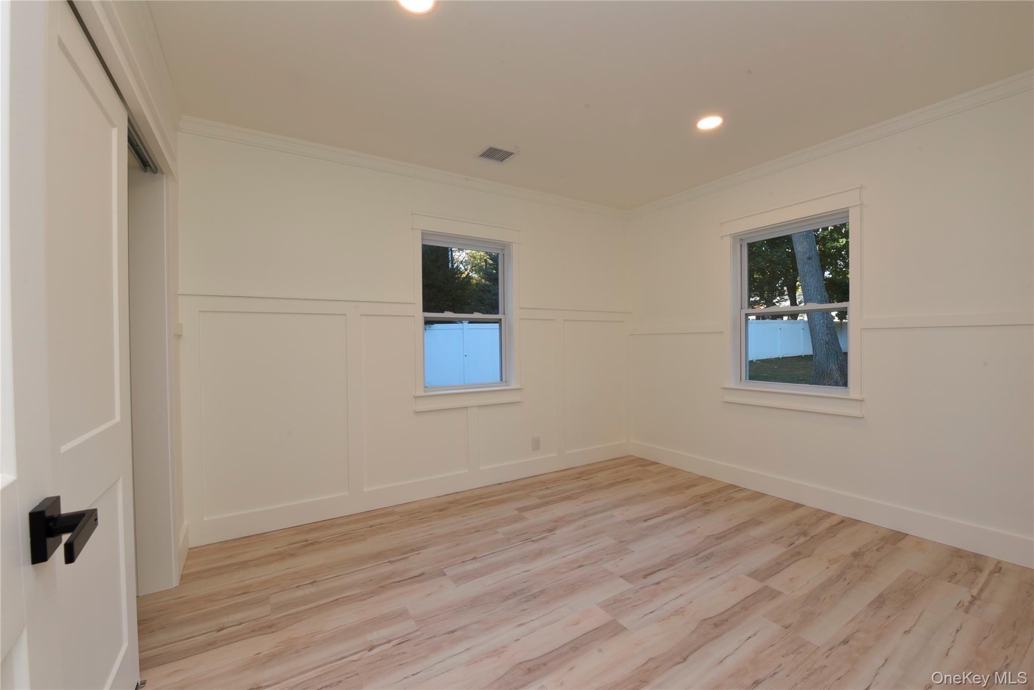 Single Family Pardam Knoll  Suffolk County, NY 11764, MLS-928930-9