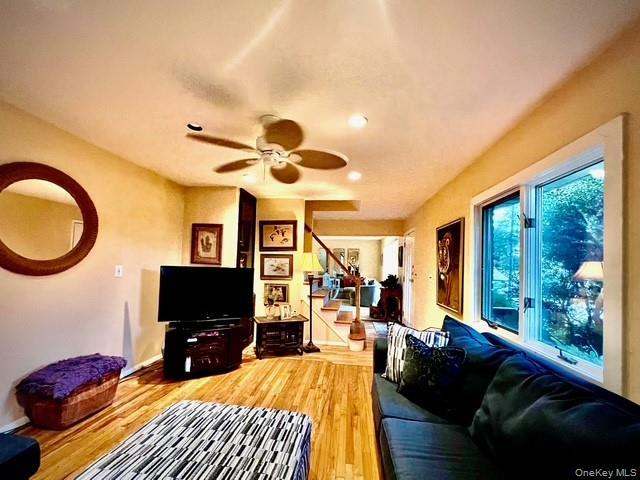 Single Family Seminole  Suffolk County, NY 11784, MLS-928932-11