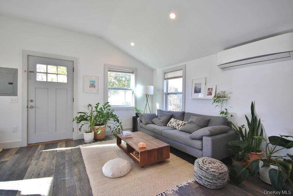 Single Family Old Glenham  Dutchess County, NY 12508, MLS-928942-35