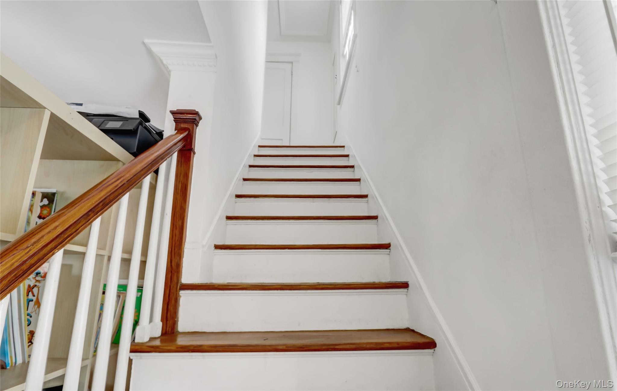 Single Family Walnut  Nassau County, NY 11021, MLS-928945-10