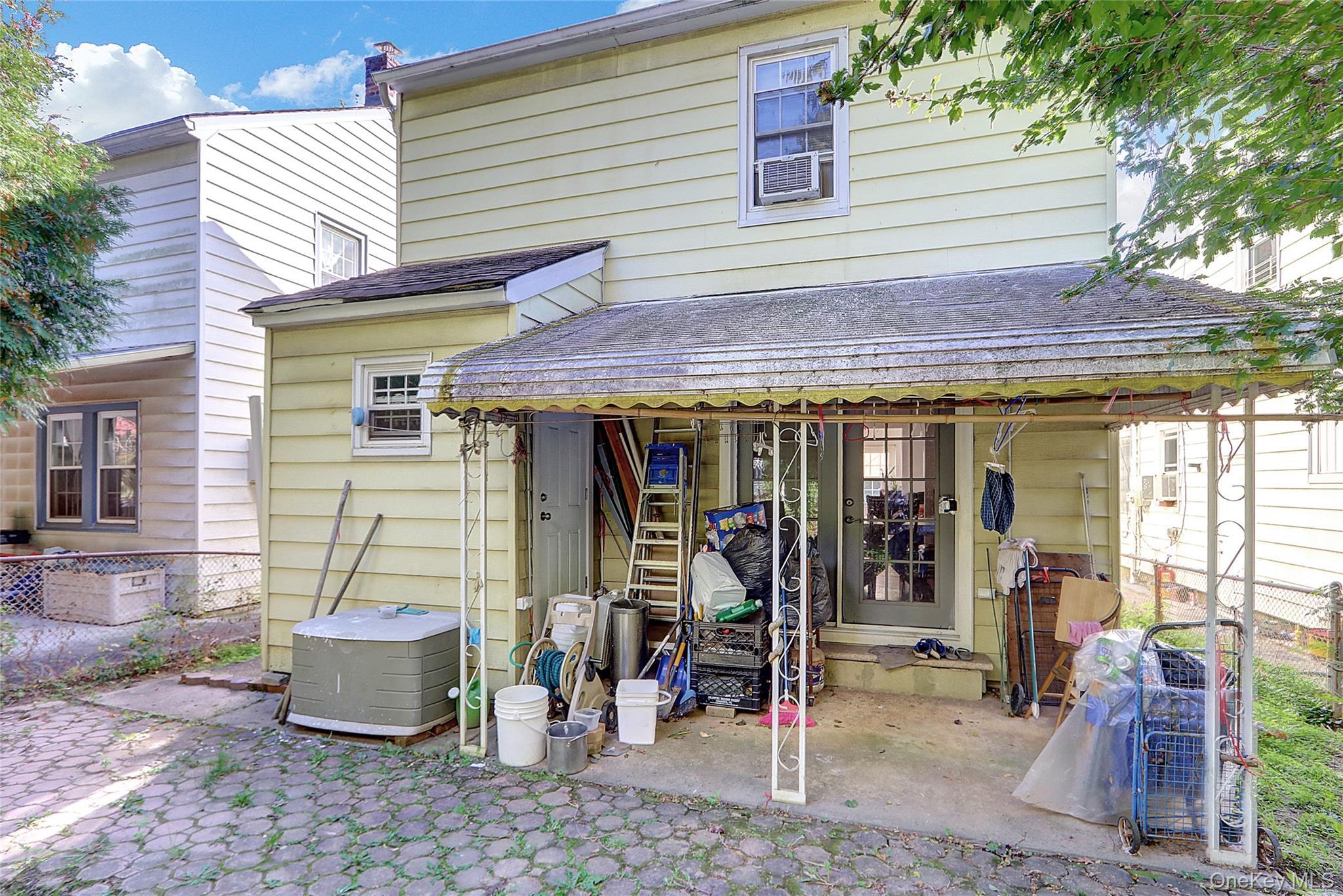 Single Family Walnut  Nassau County, NY 11021, MLS-928945-18