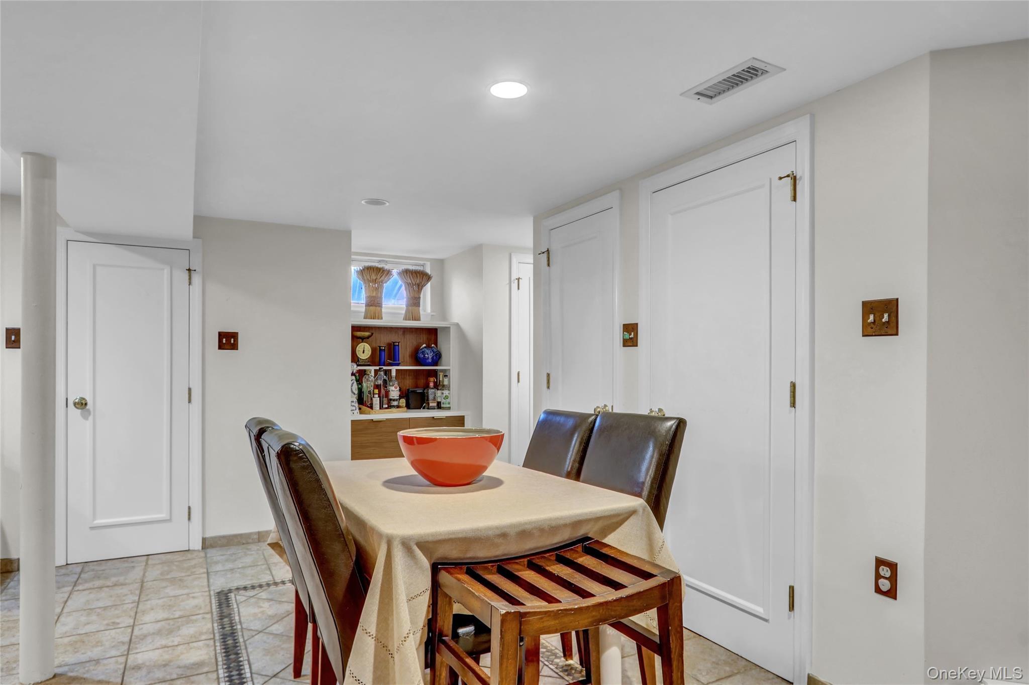 Single Family Browvale Queens, NY 11362, MLS-928951-25