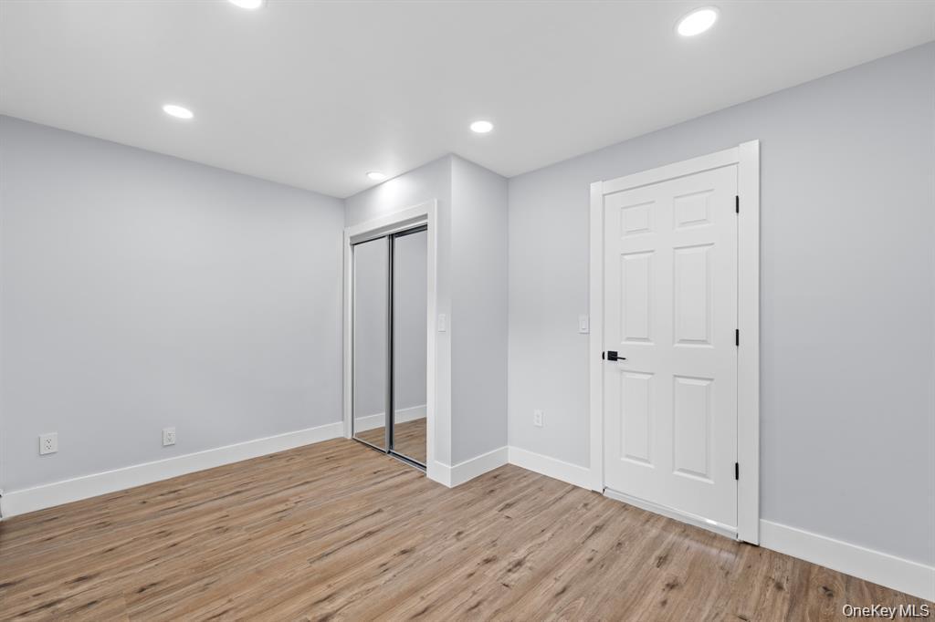 Single Family Van Siclen Brooklyn, NY 11207, MLS-928953-15