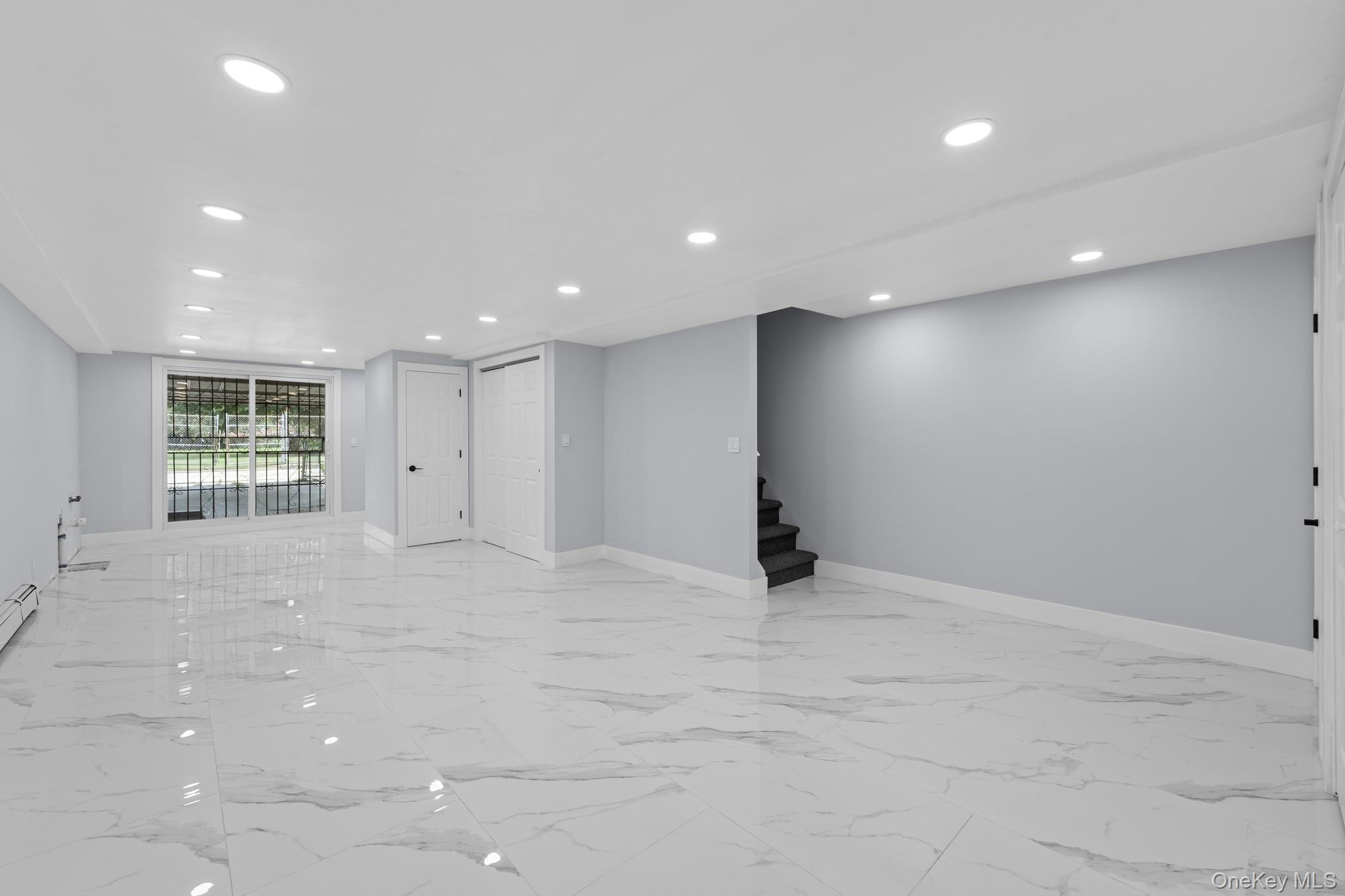 Single Family Van Siclen Brooklyn, NY 11207, MLS-928953-26