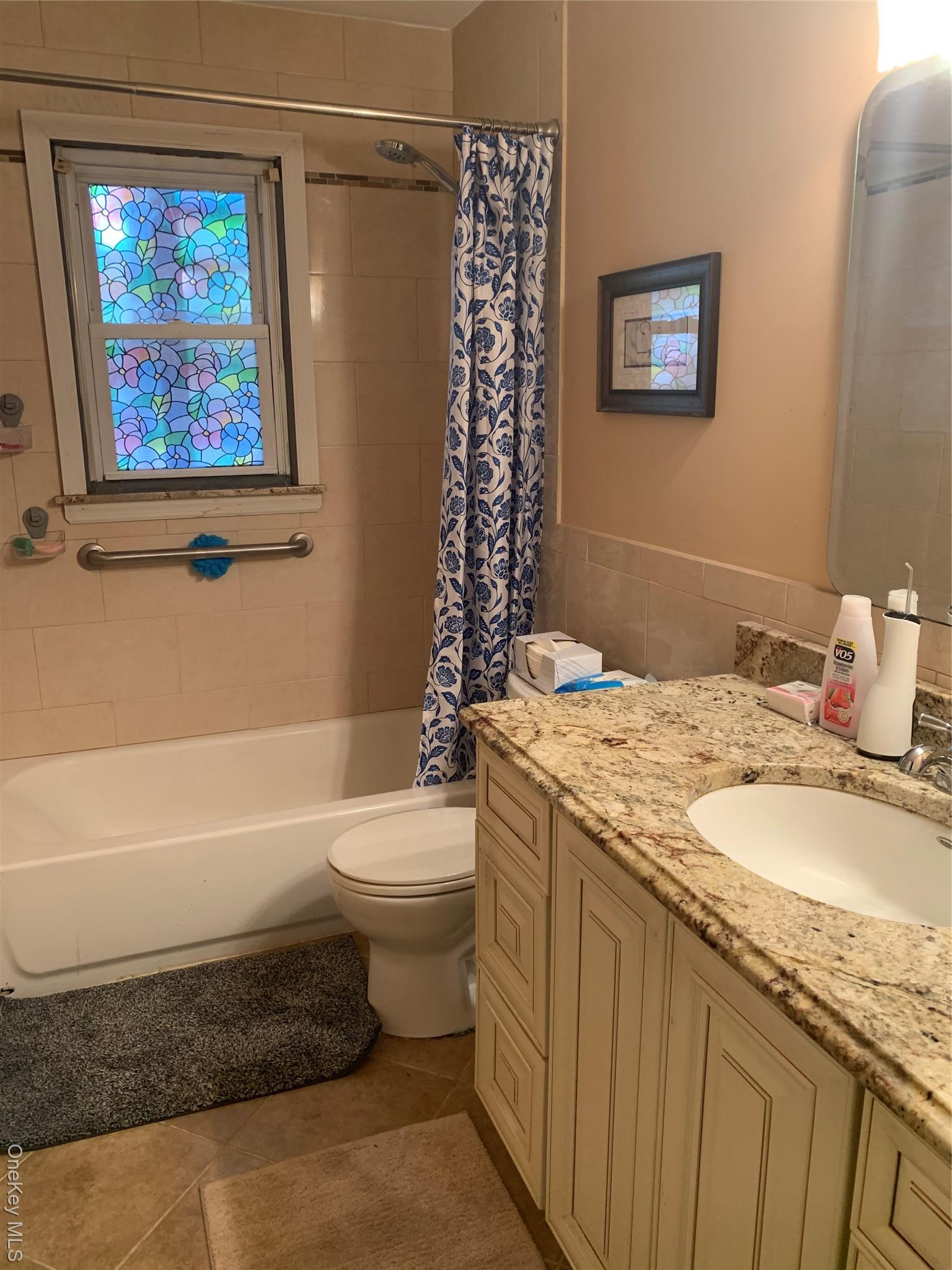 Single Family Eastwood  Suffolk County, NY 11729, MLS-928961-7