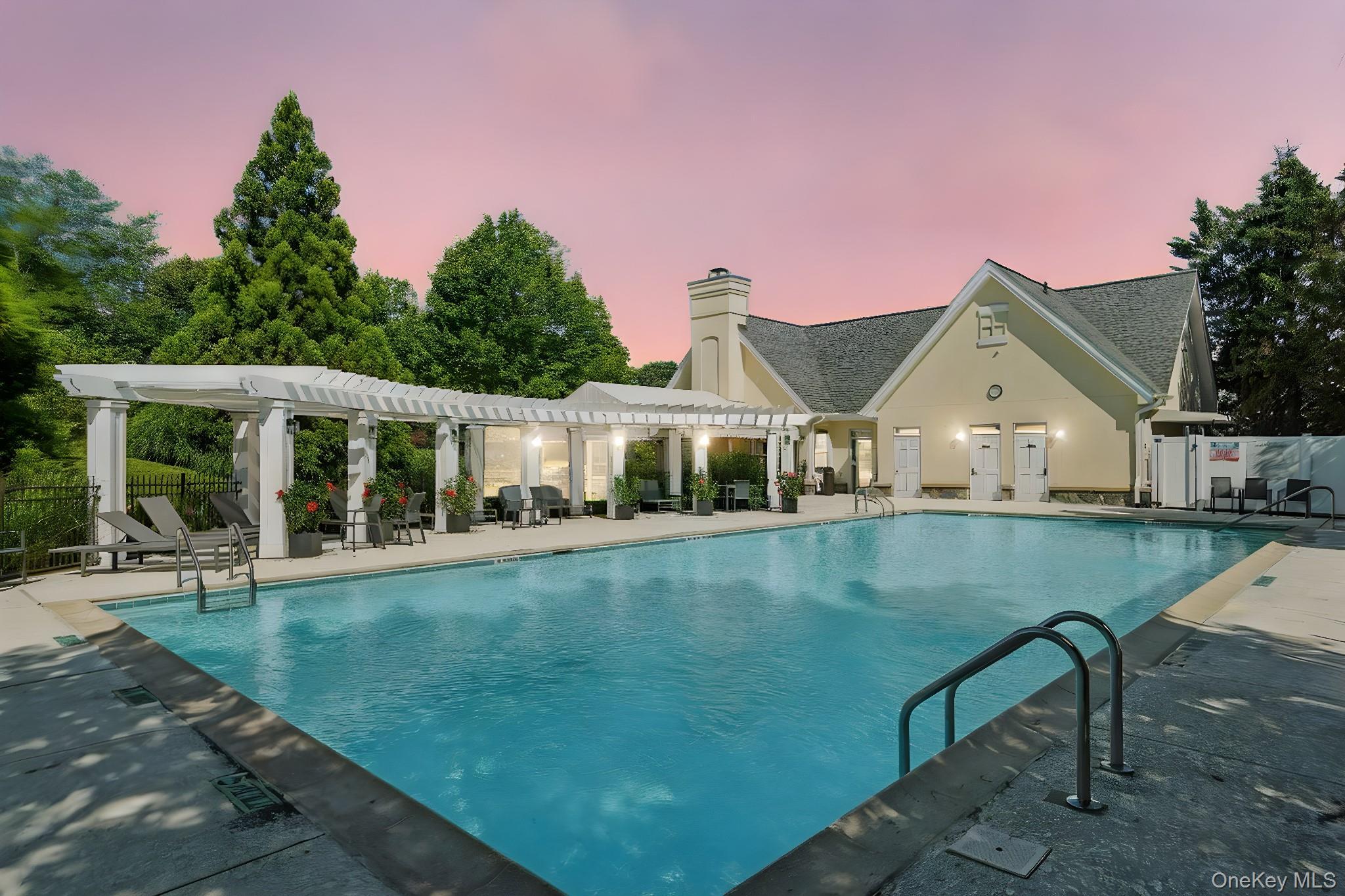 Single Family Arrowwood  Westchester County, NY 10573, MLS-928976-28