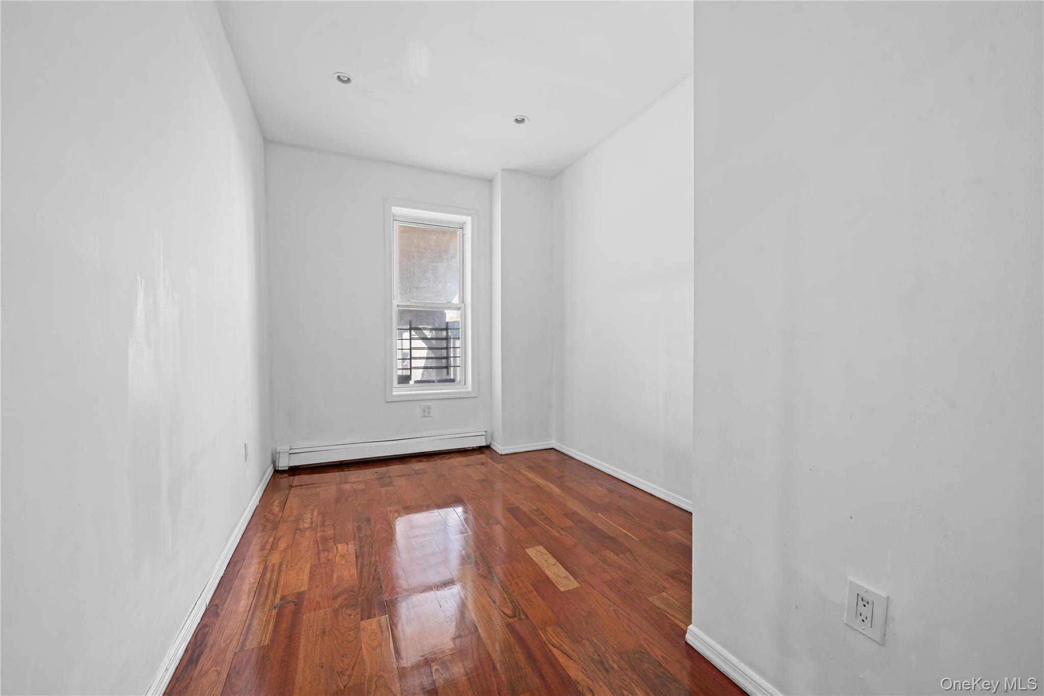 Single Family Sutter  Brooklyn, NY 11208, MLS-928987-14