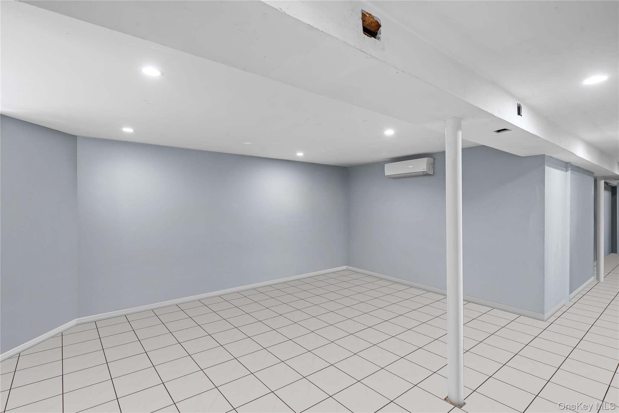 Single Family Sutter  Brooklyn, NY 11208, MLS-928987-27