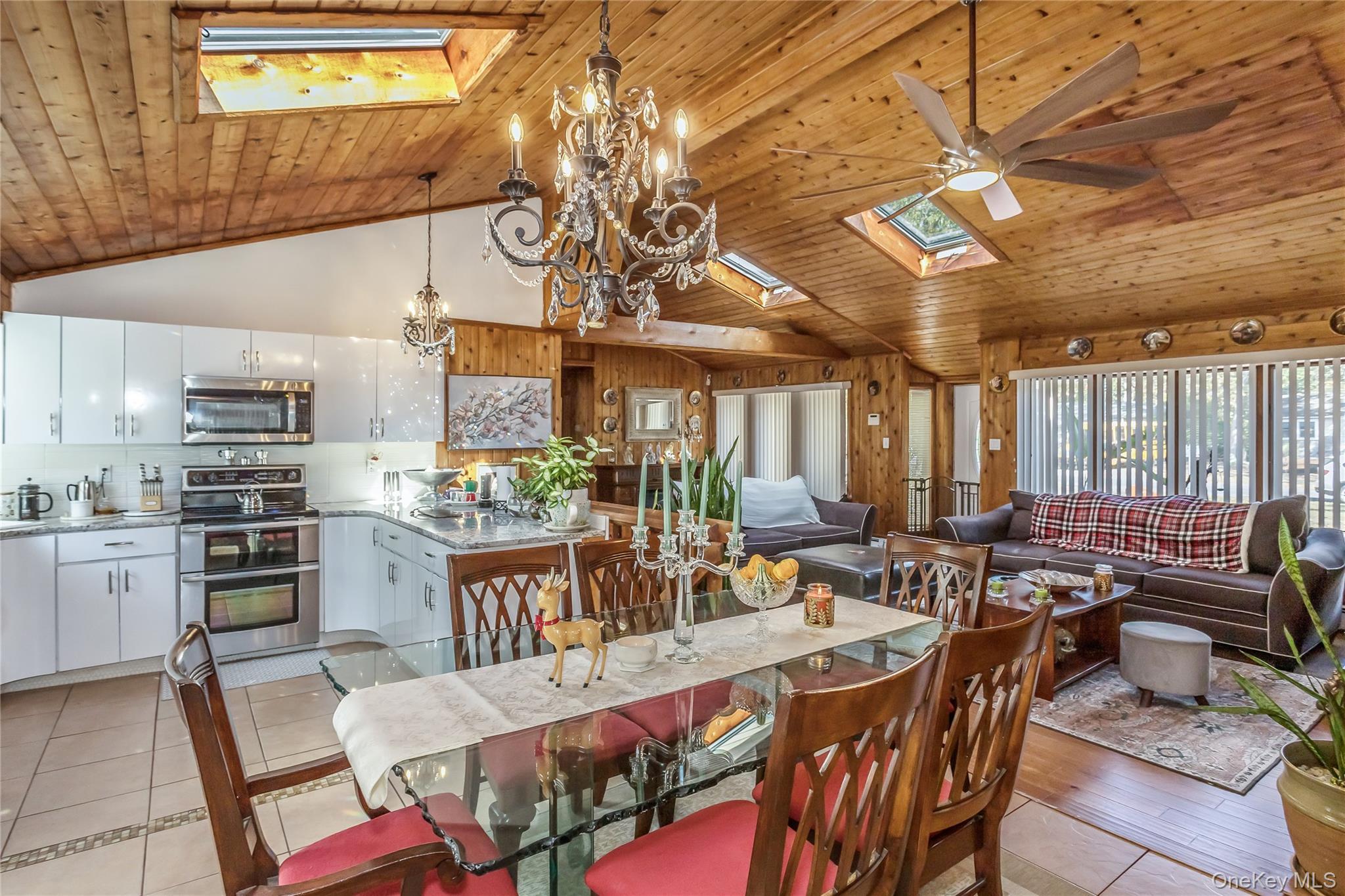 Single Family Roberts  Suffolk County, NY 11967, MLS-928990-10