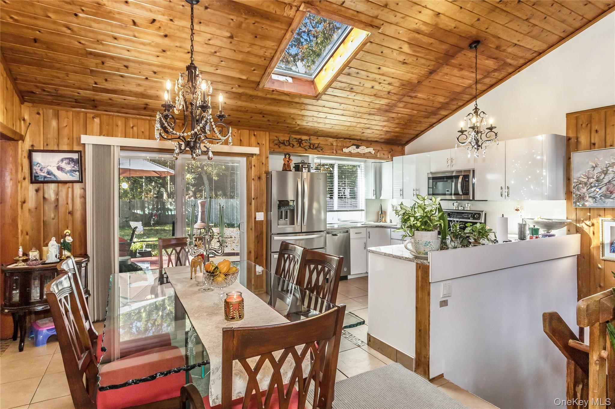 Single Family Roberts  Suffolk County, NY 11967, MLS-928990-11