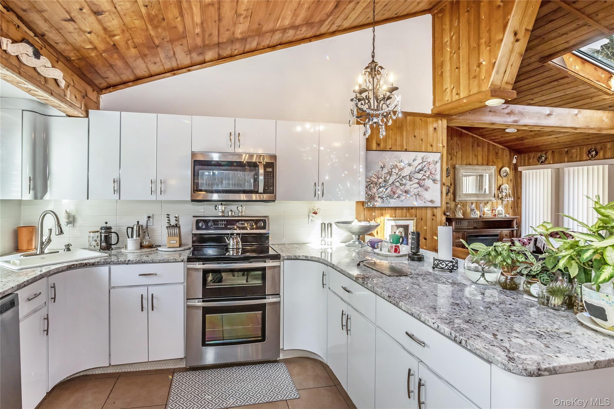 Single Family Roberts  Suffolk County, NY 11967, MLS-928990-15