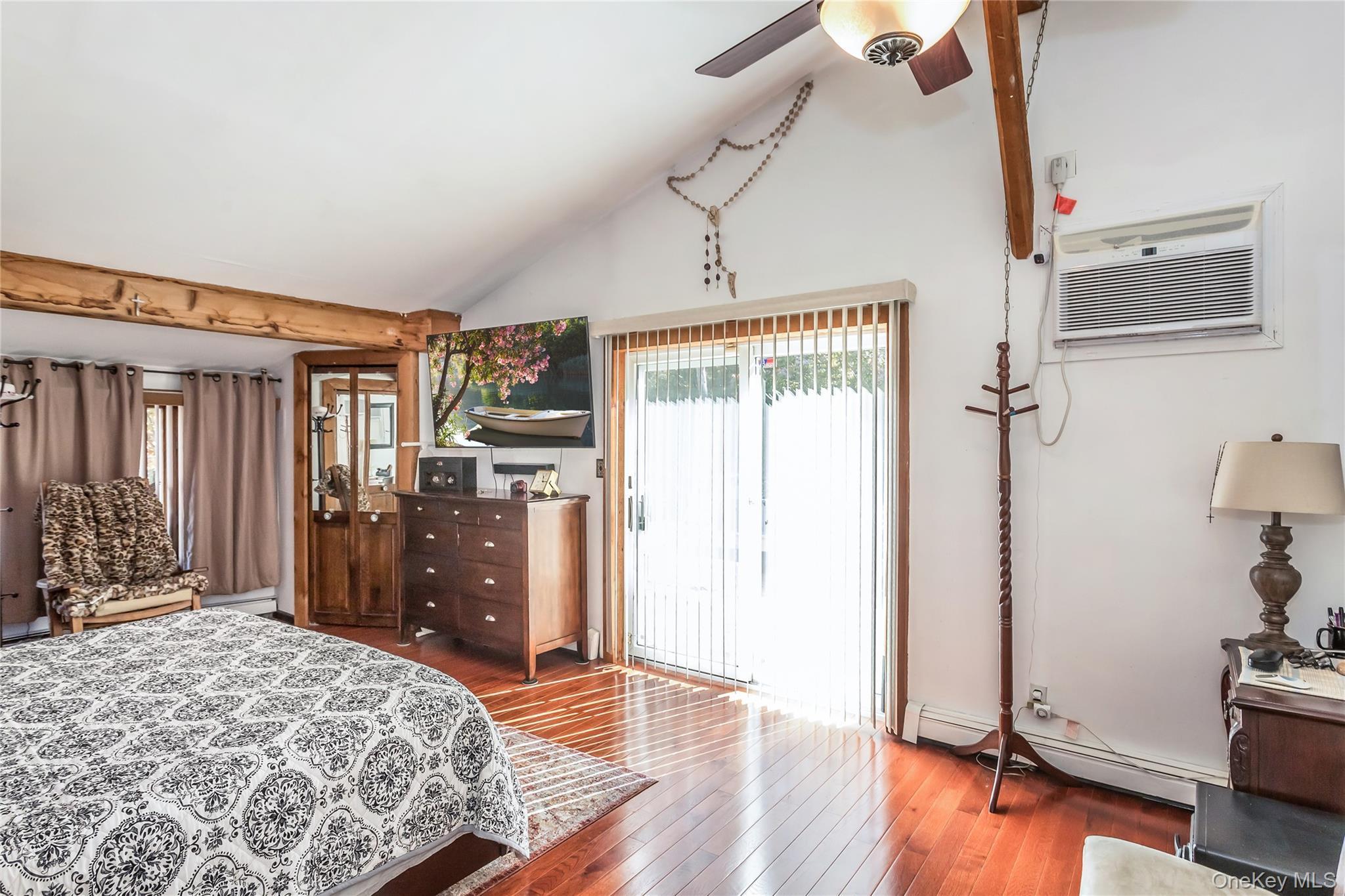 Single Family Roberts  Suffolk County, NY 11967, MLS-928990-18