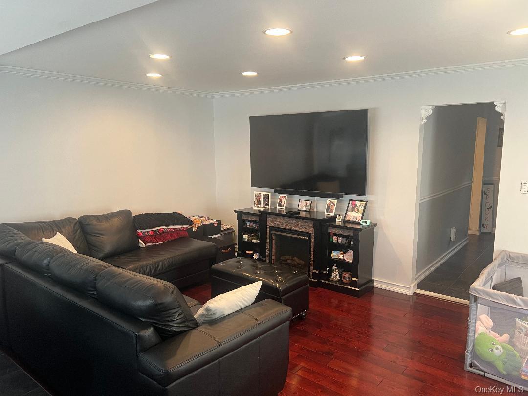 Single Family 102  Queens, NY 11414, MLS-928996-8