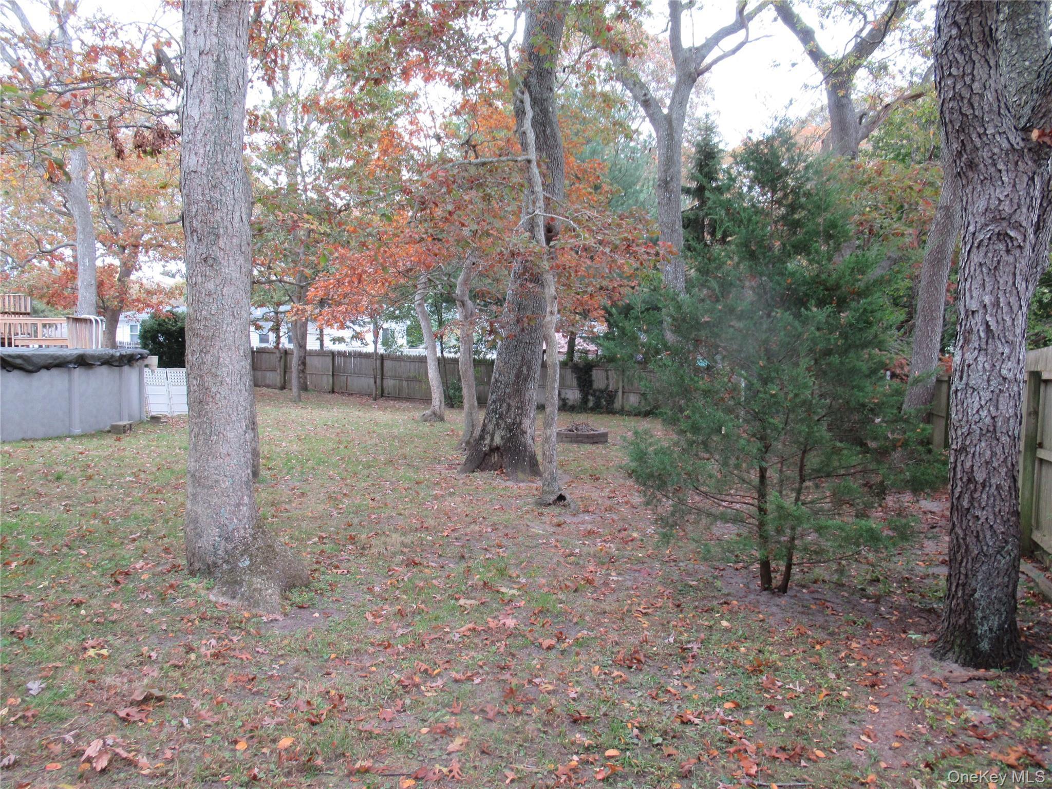 Single Family Oakdale  Suffolk County, NY 11784, MLS-929009-20