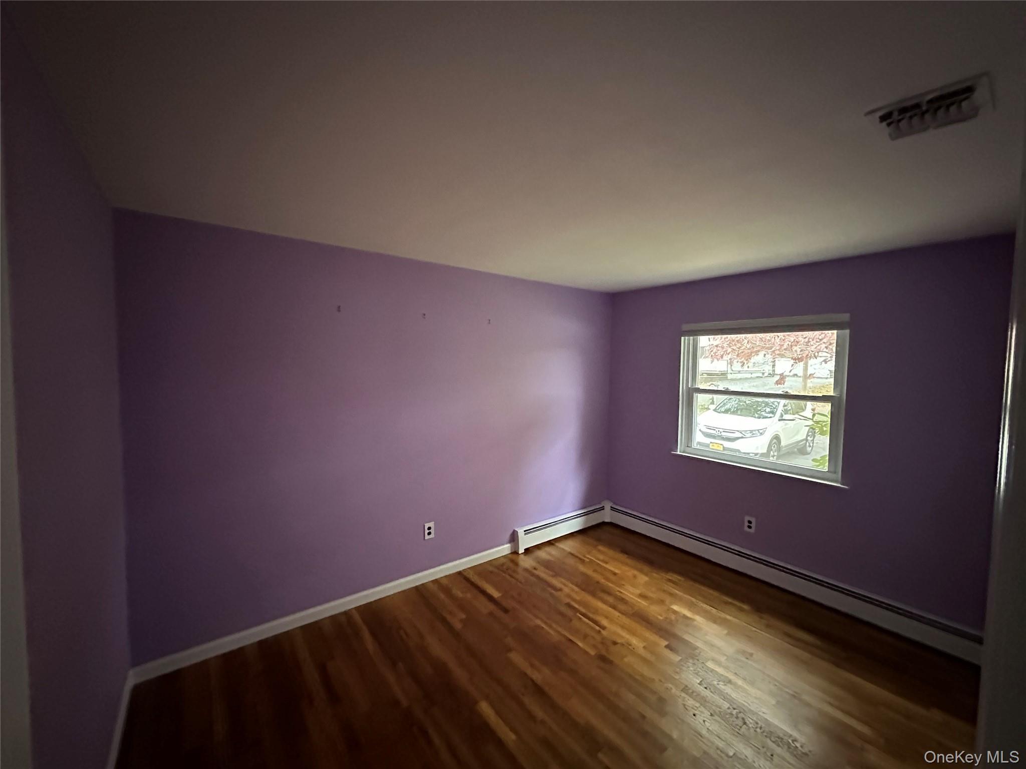 Single Family Oakdale  Suffolk County, NY 11784, MLS-929009-9