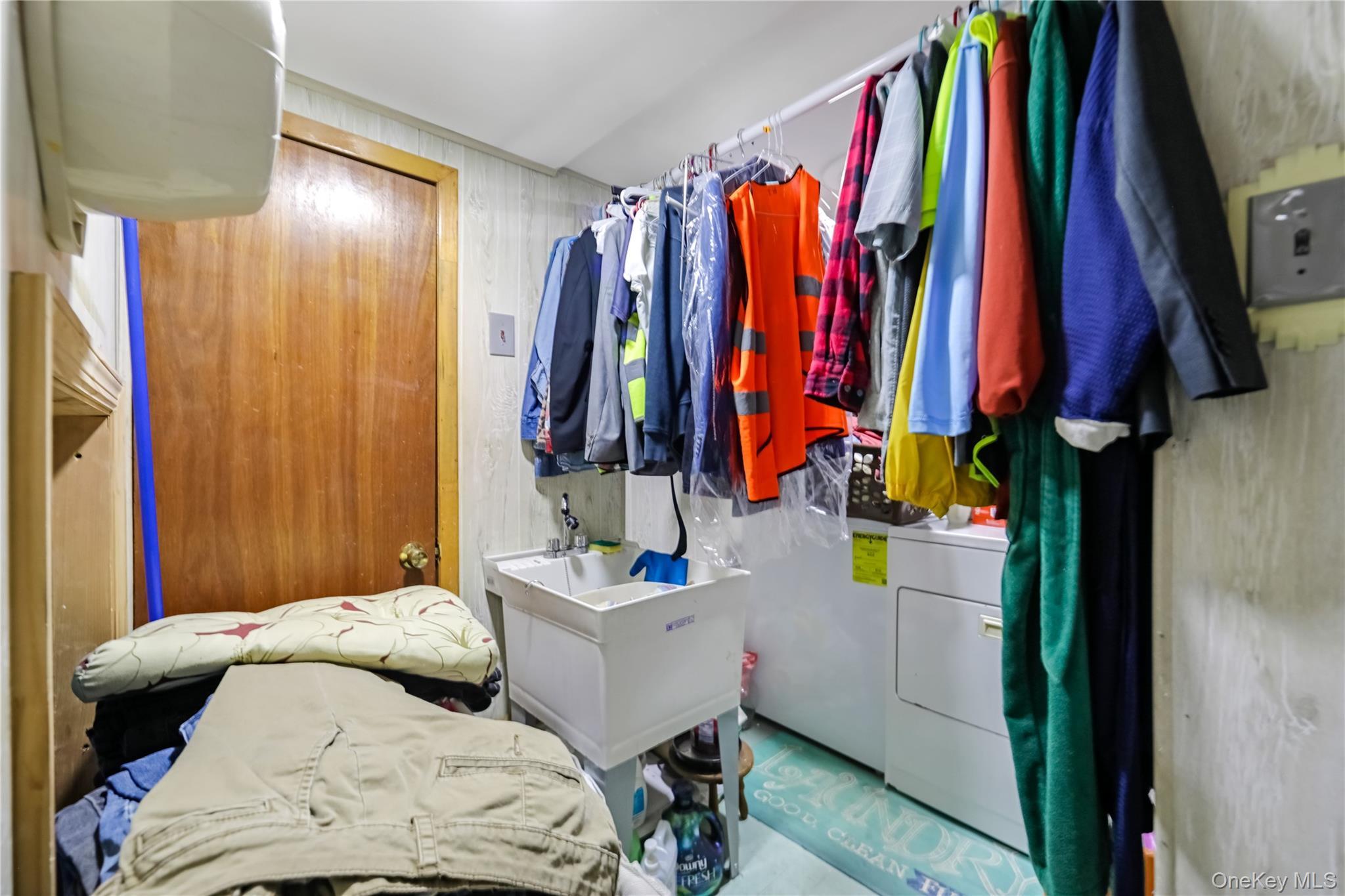 Single Family 230th  Queens, NY 11411, MLS-929014-19