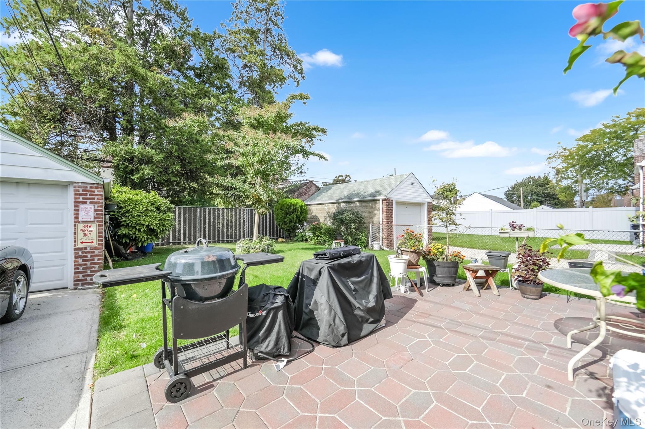 Single Family 230th  Queens, NY 11411, MLS-929014-30