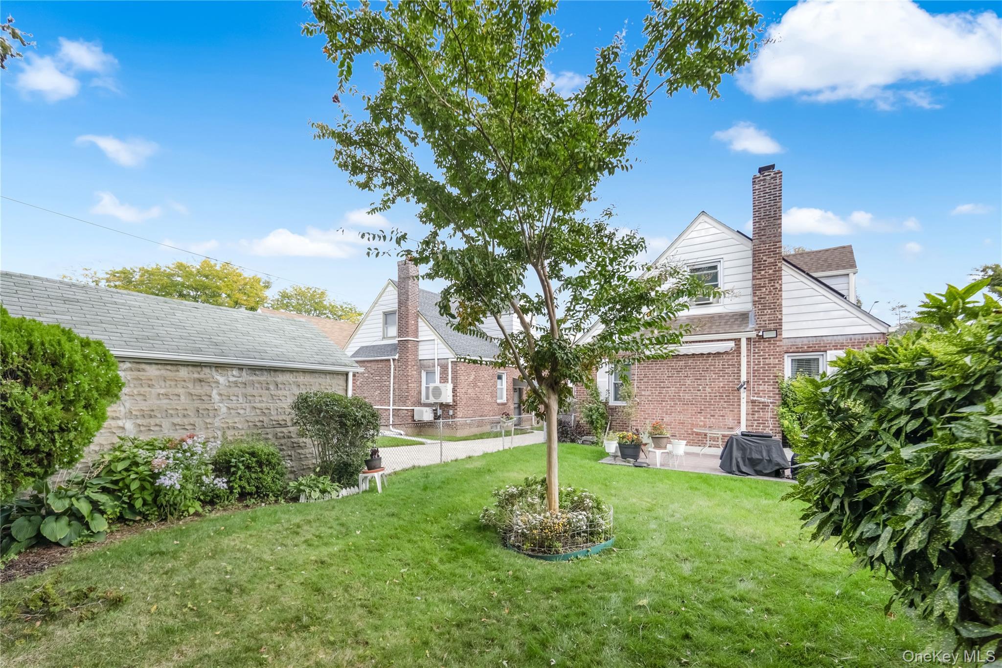 Single Family 230th  Queens, NY 11411, MLS-929014-33