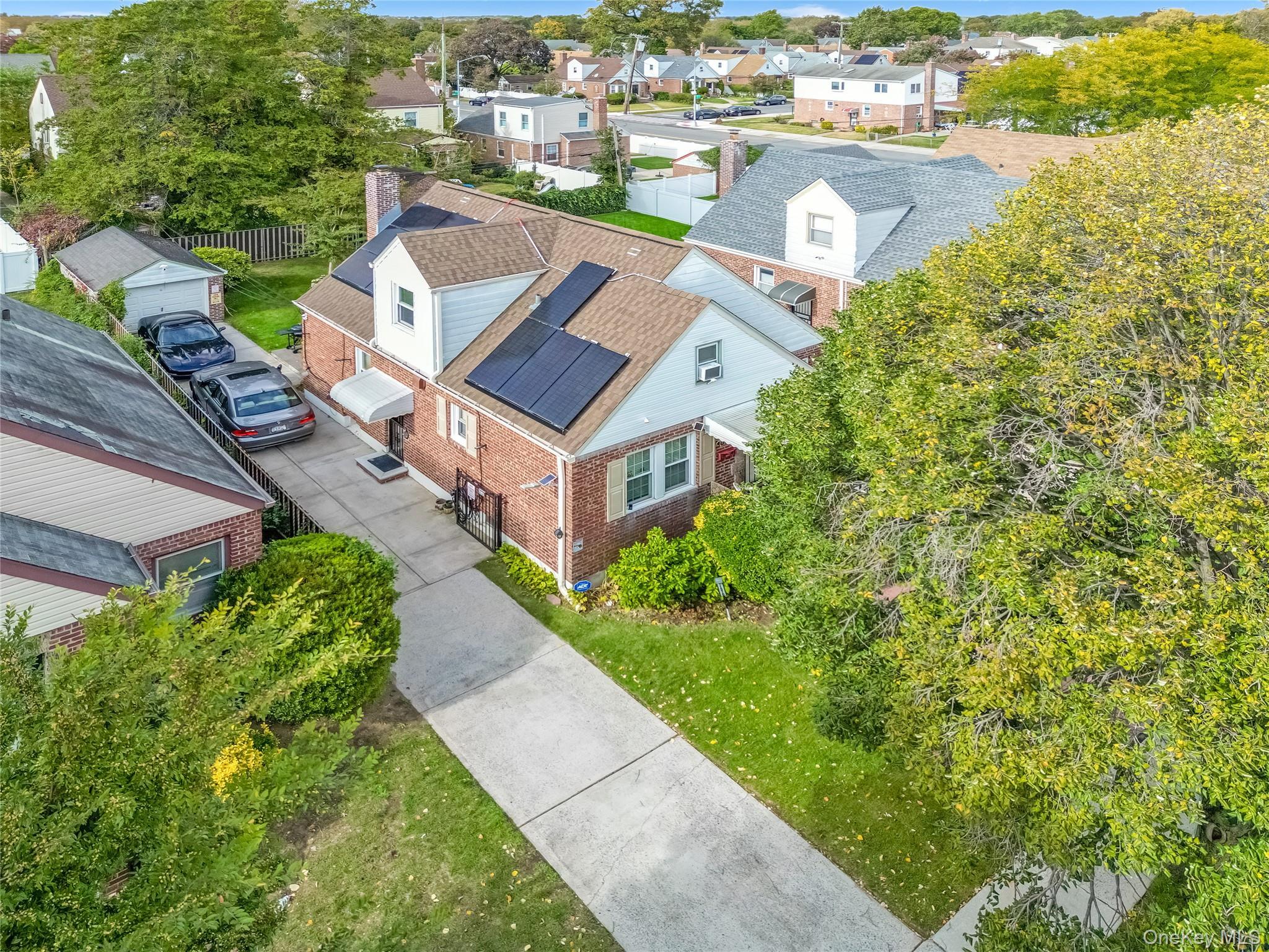 Single Family 230th  Queens, NY 11411, MLS-929014-34