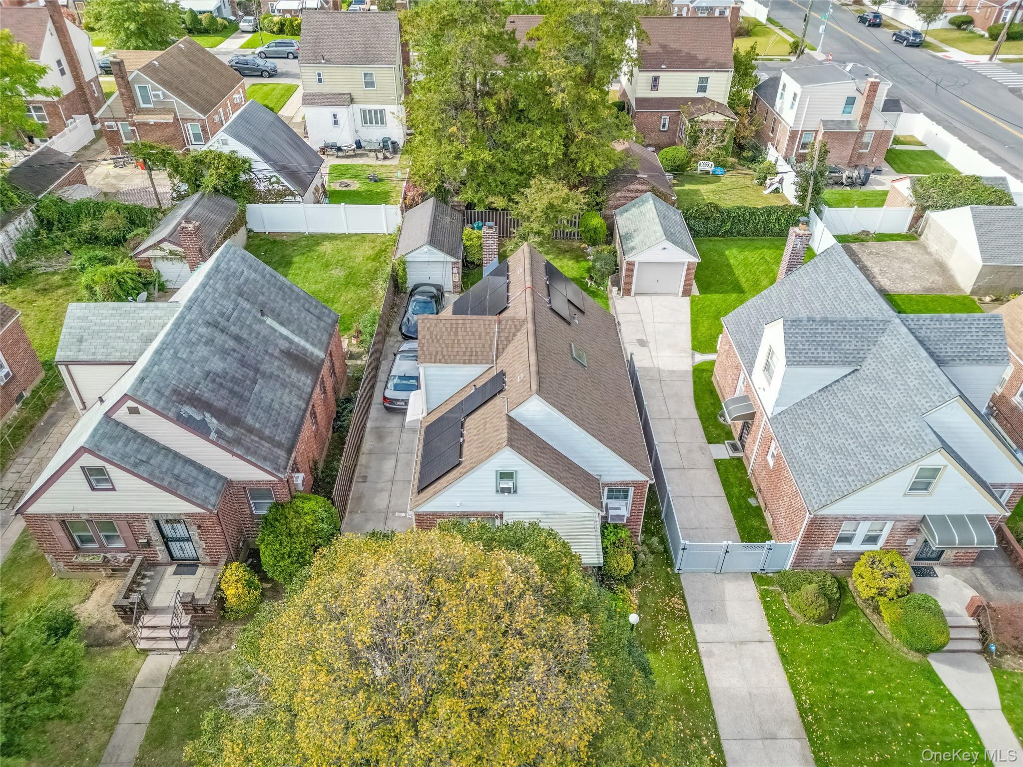 Single Family 230th  Queens, NY 11411, MLS-929014-35