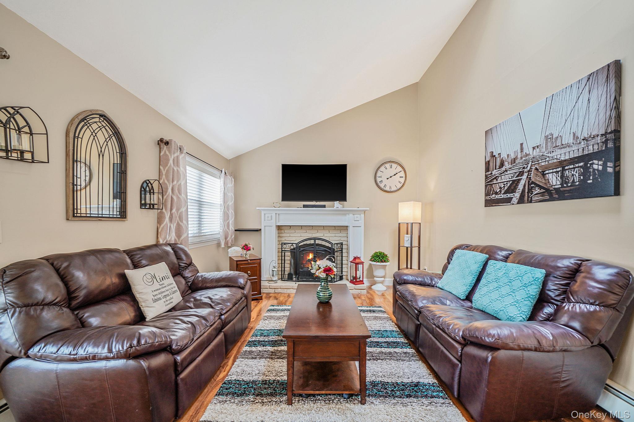 Single Family Concord  Suffolk County, NY 11742, MLS-929022-22