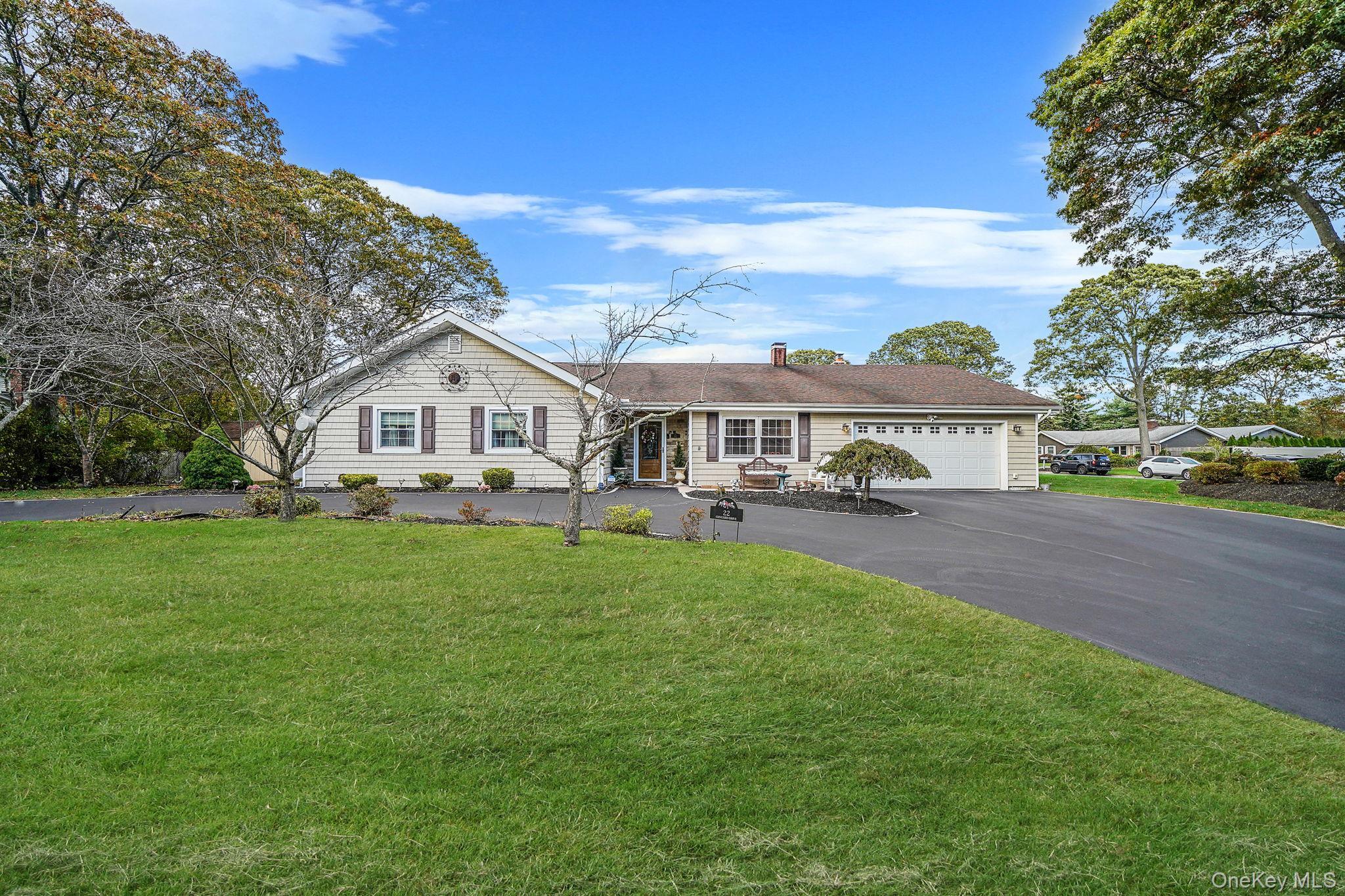 Single Family Concord  Suffolk County, NY 11742, MLS-929022-7