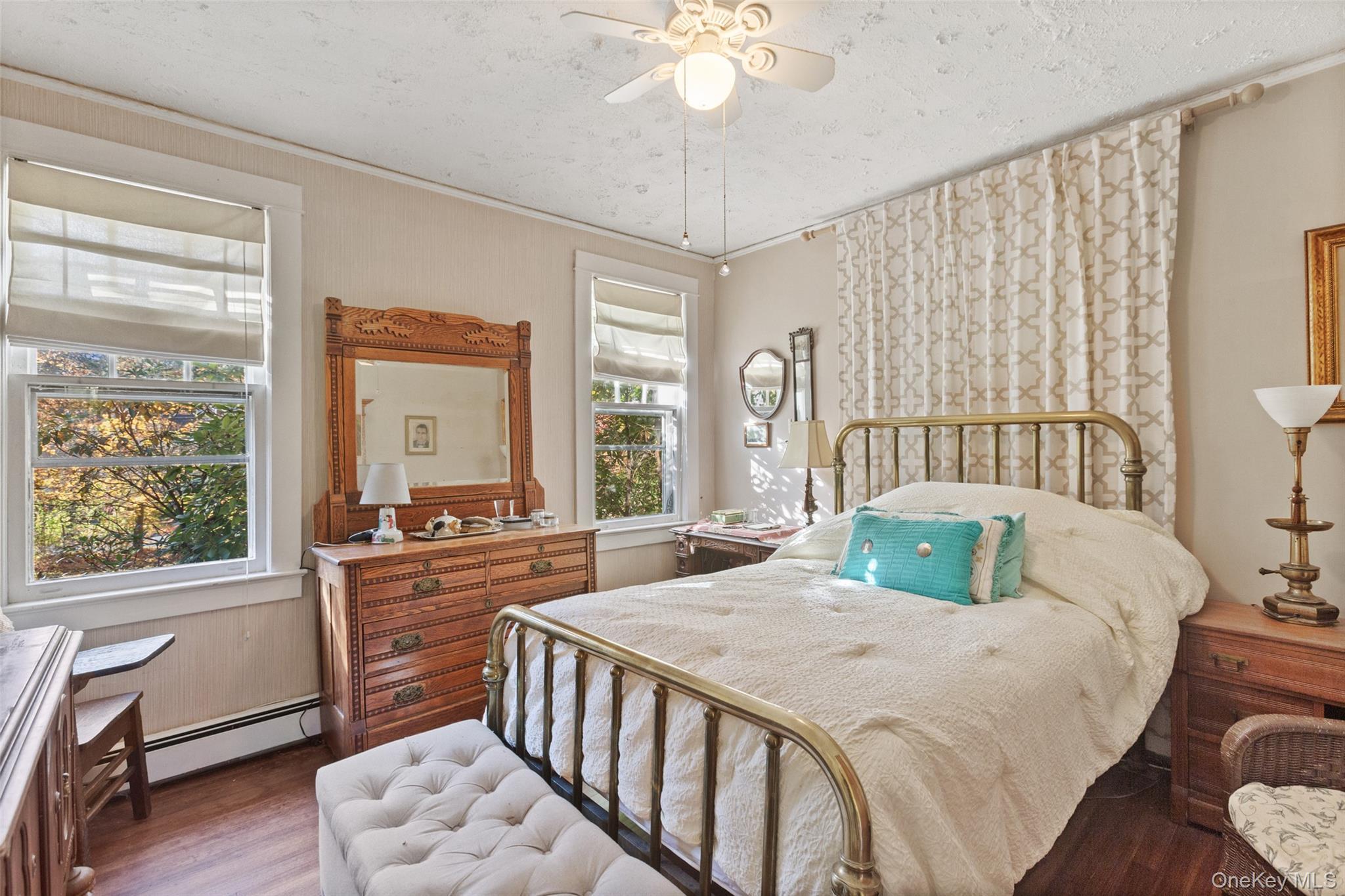 Single Family Lawrence  Westchester County, NY 10547, MLS-929025-21